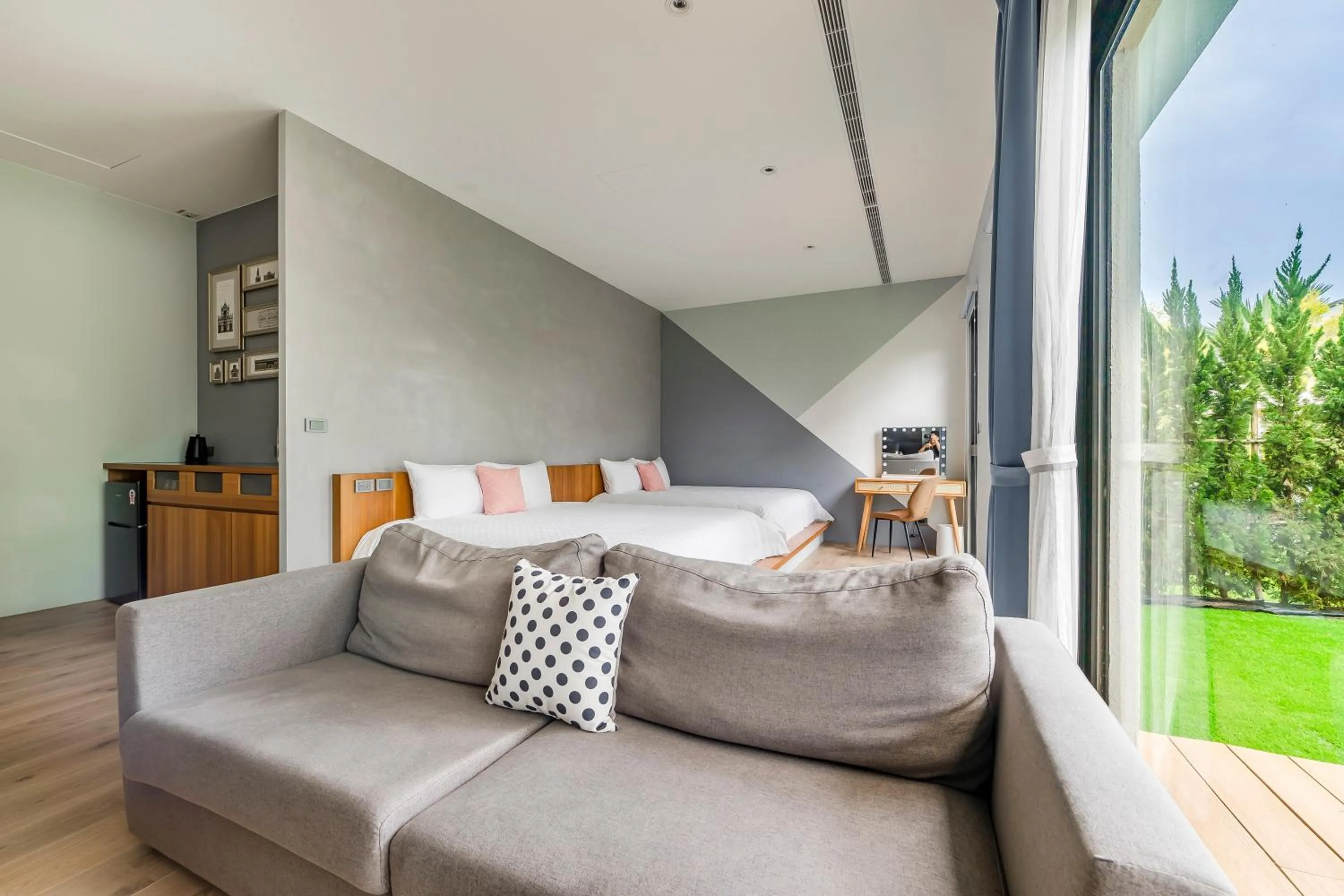 Photo of the whole room, Bed in Ning Xia Time