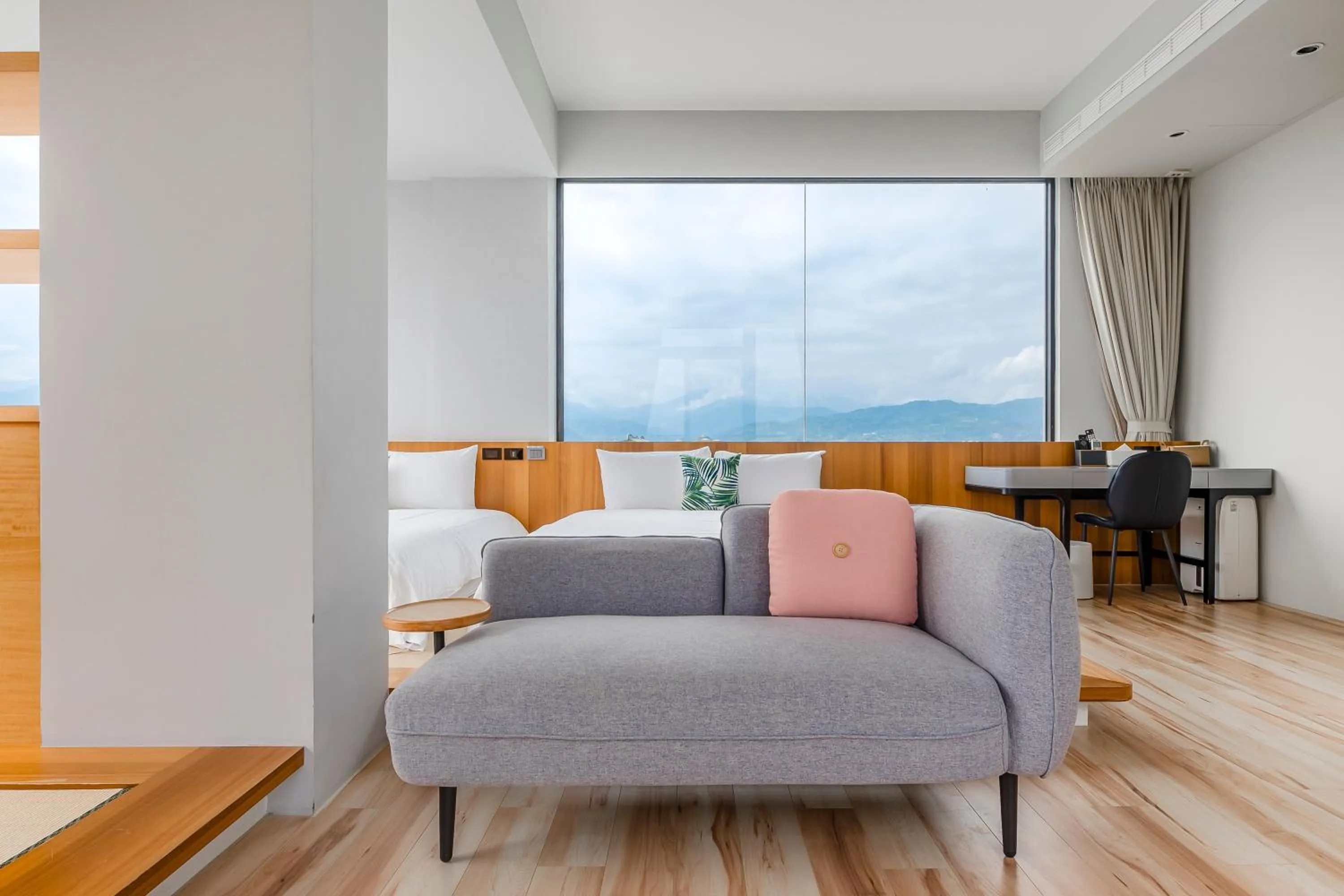 Seating area in Ning Xia Time