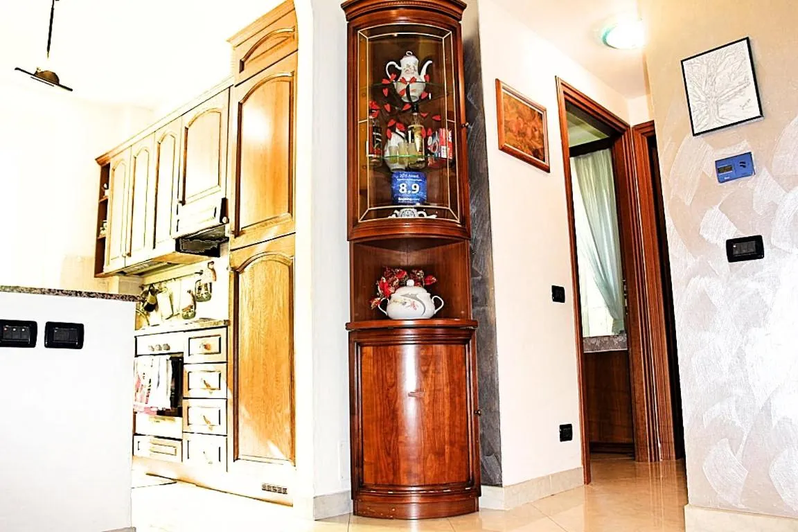 Dining area in The Comfort apartment