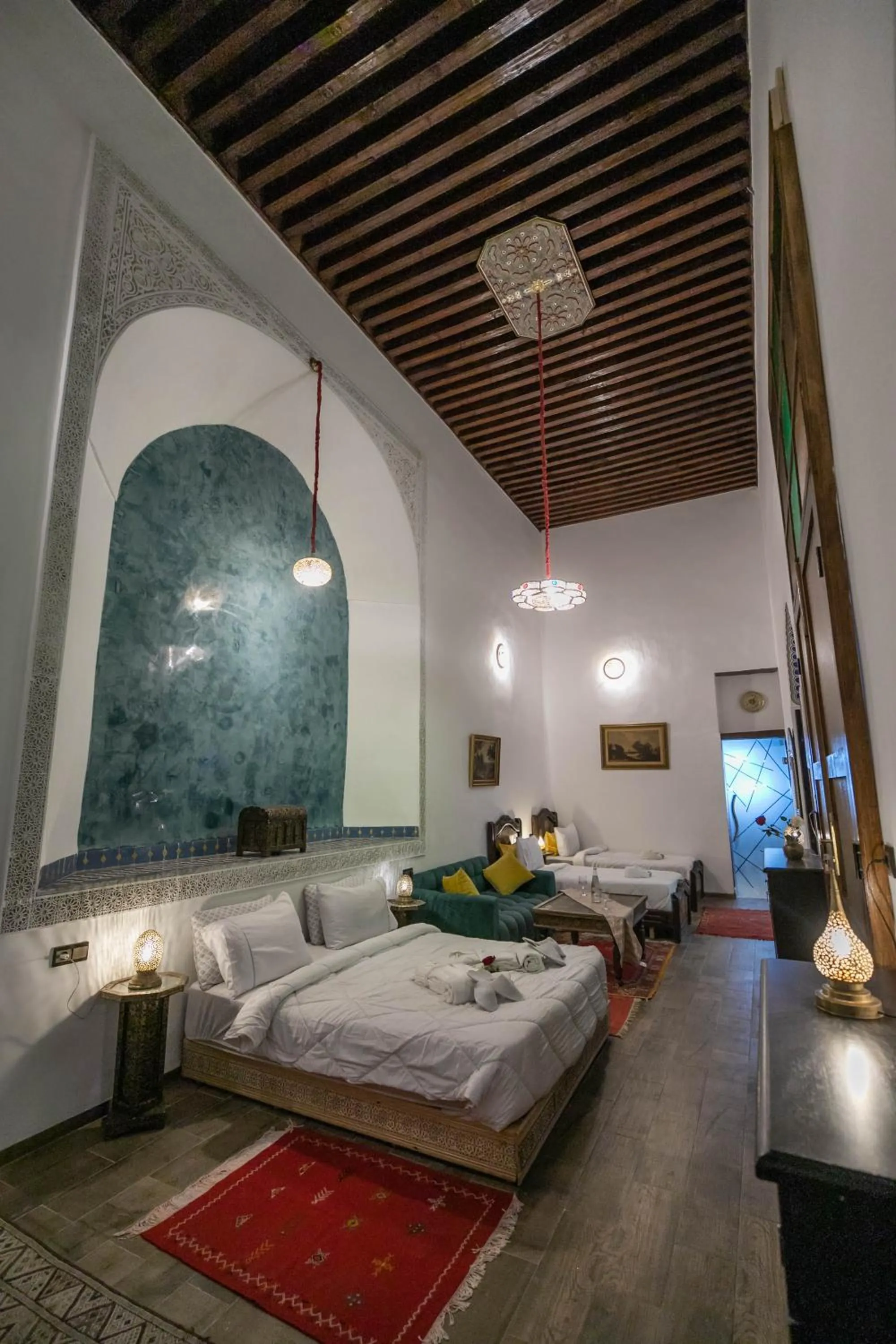 Photo of the whole room, Bed in Palais Chahd Luxury