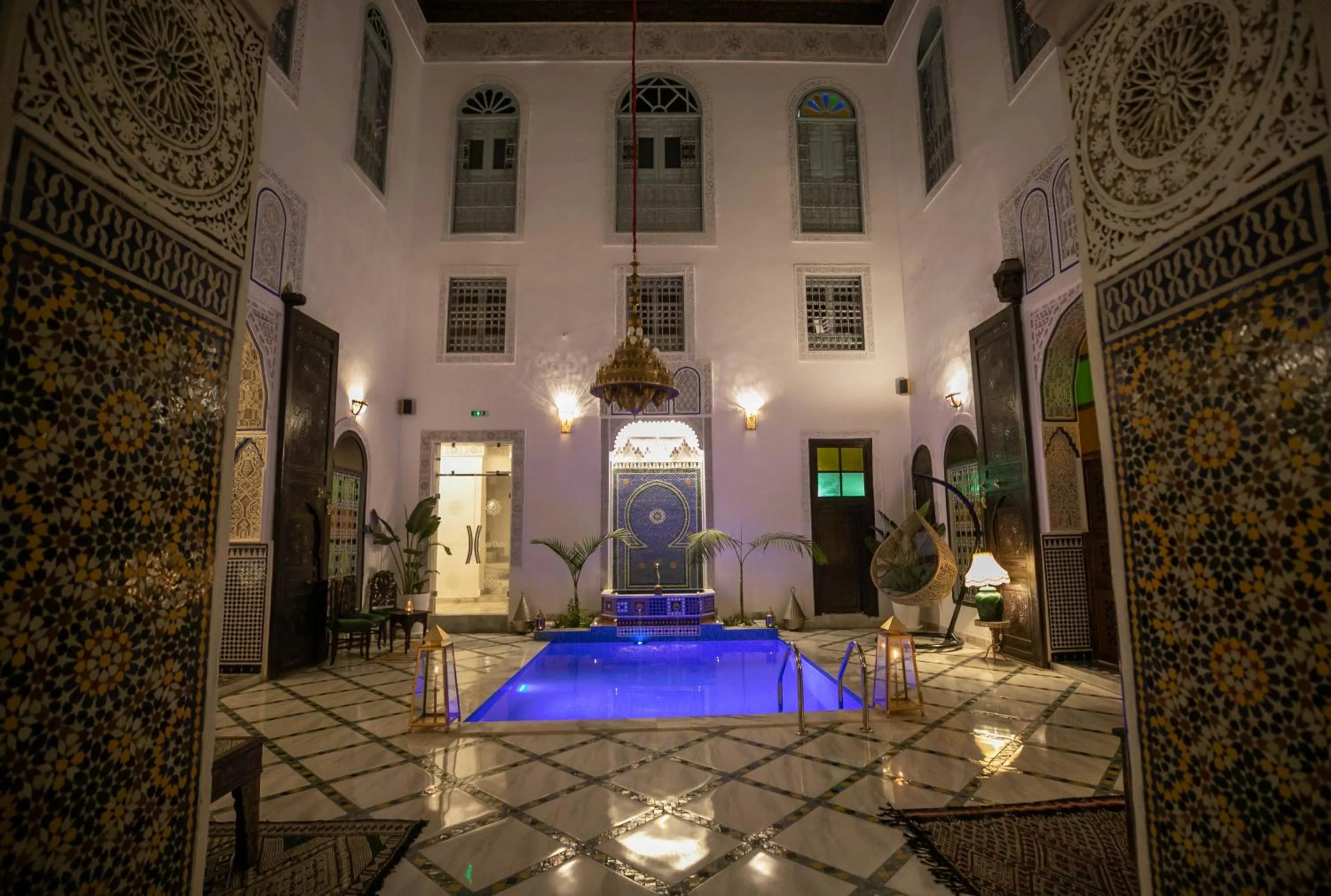 Night in Palais Chahd Luxury