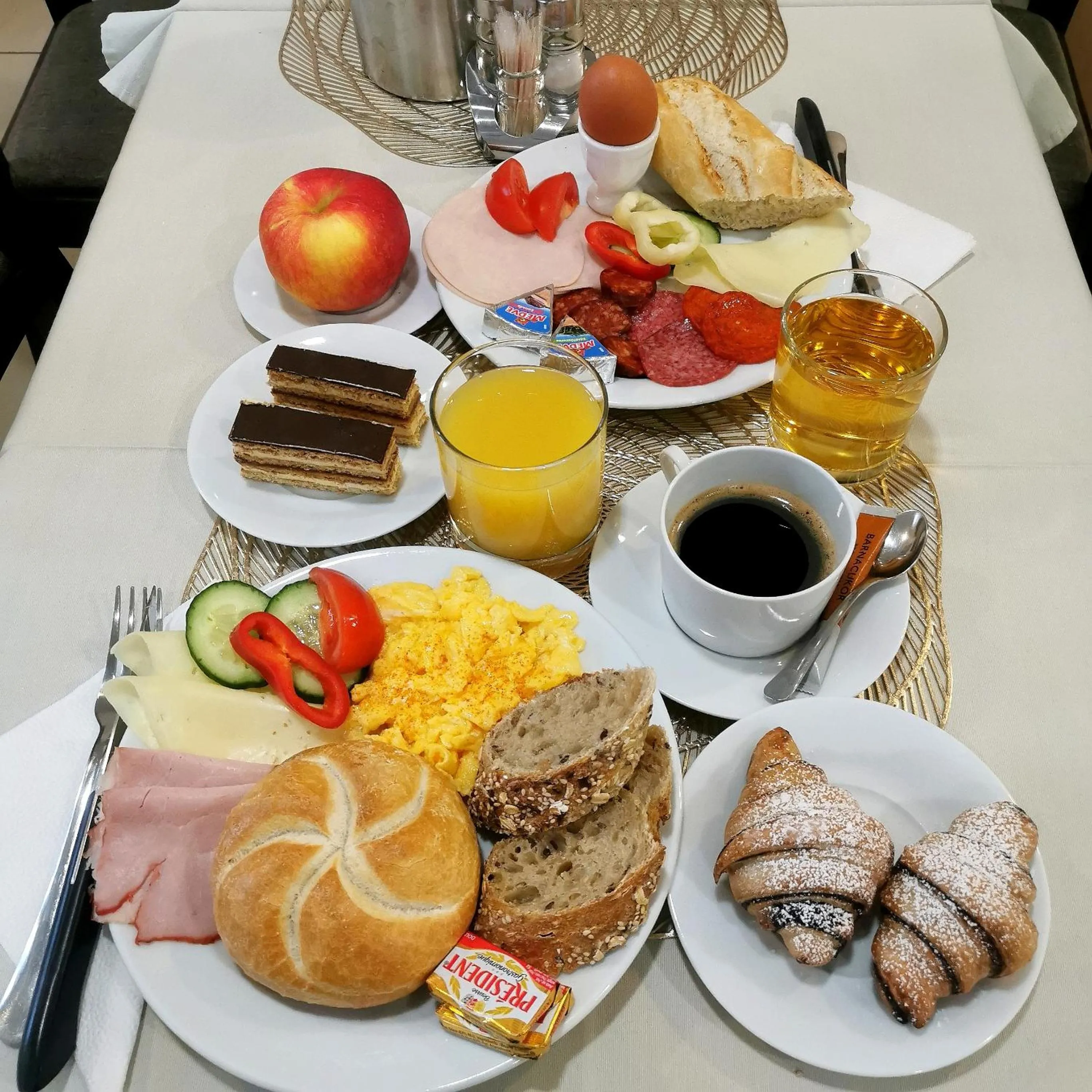 Breakfast in Tokajvár Hotel