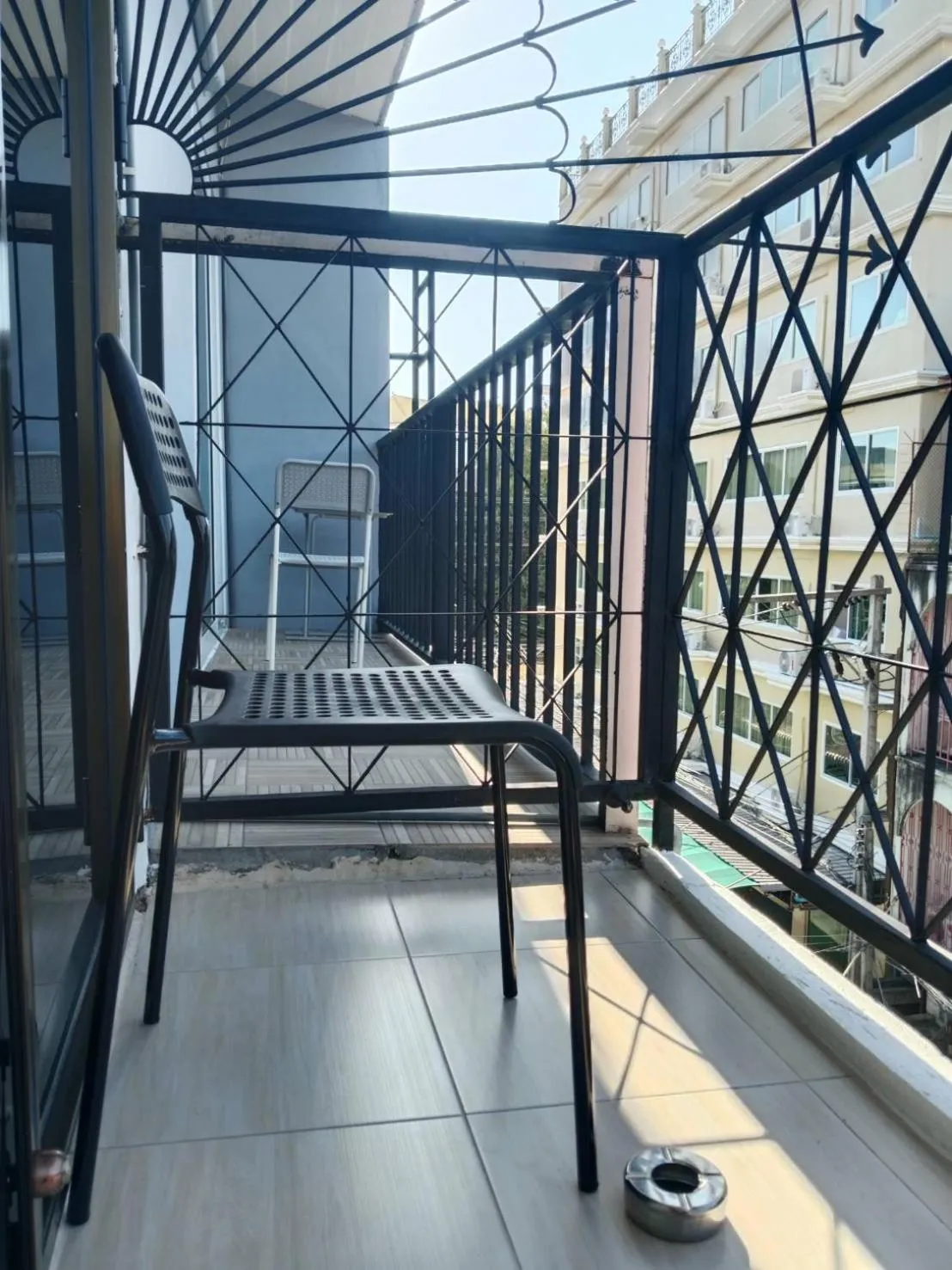 Balcony/Terrace in The One Hotel