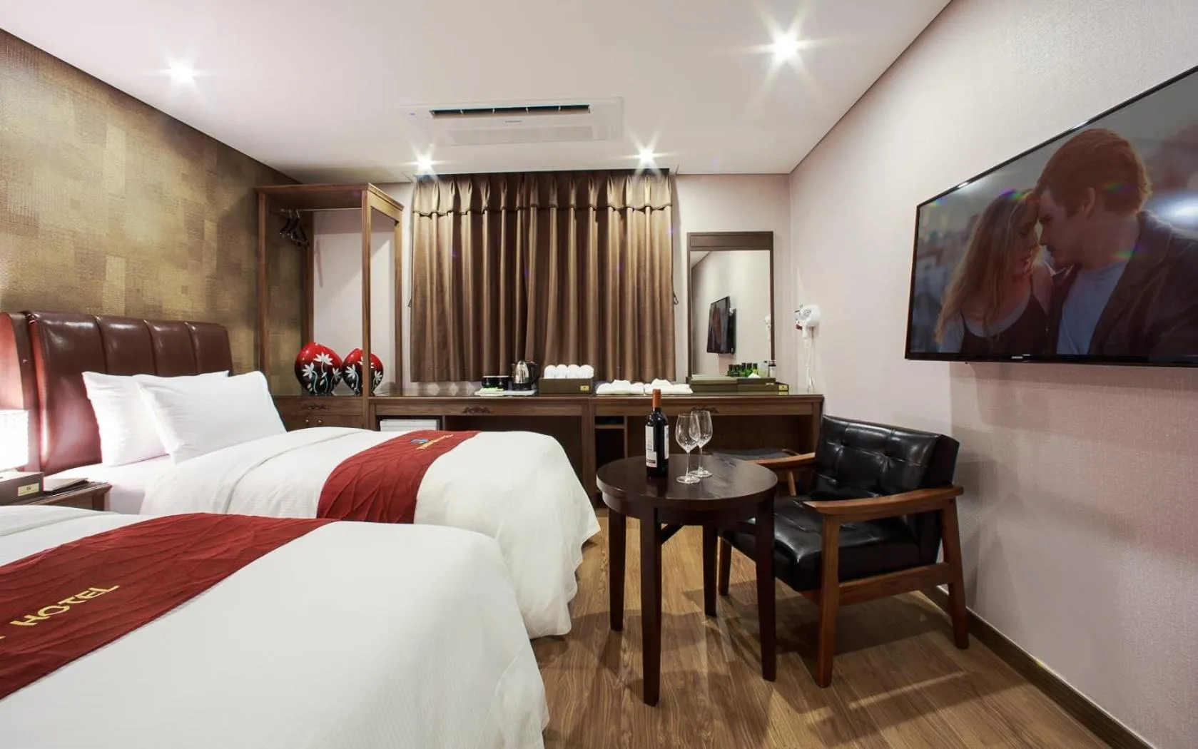 Bed in Harmony Hotel