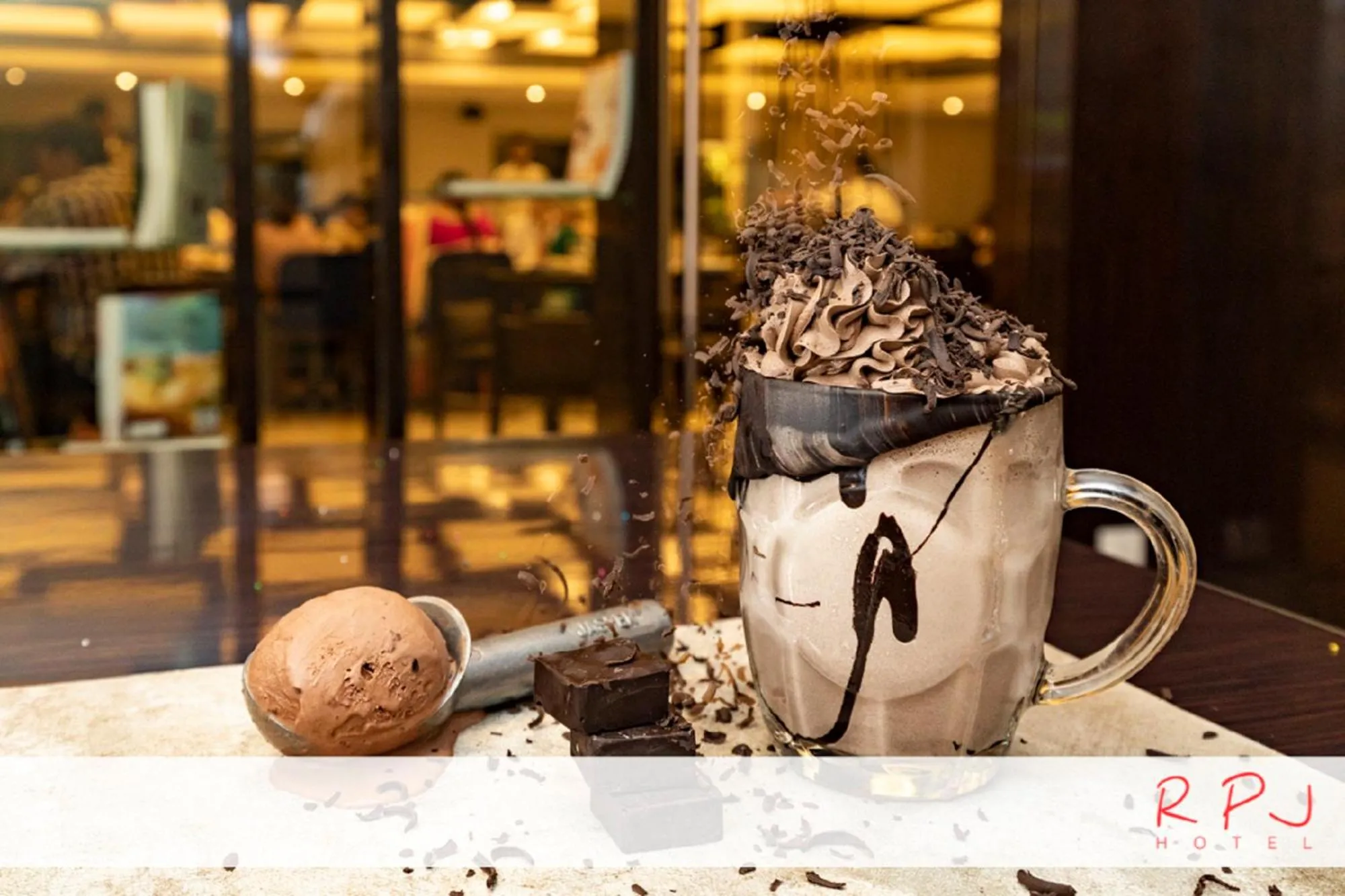 Coffee/tea facilities in RPJ Hotel Rajkot