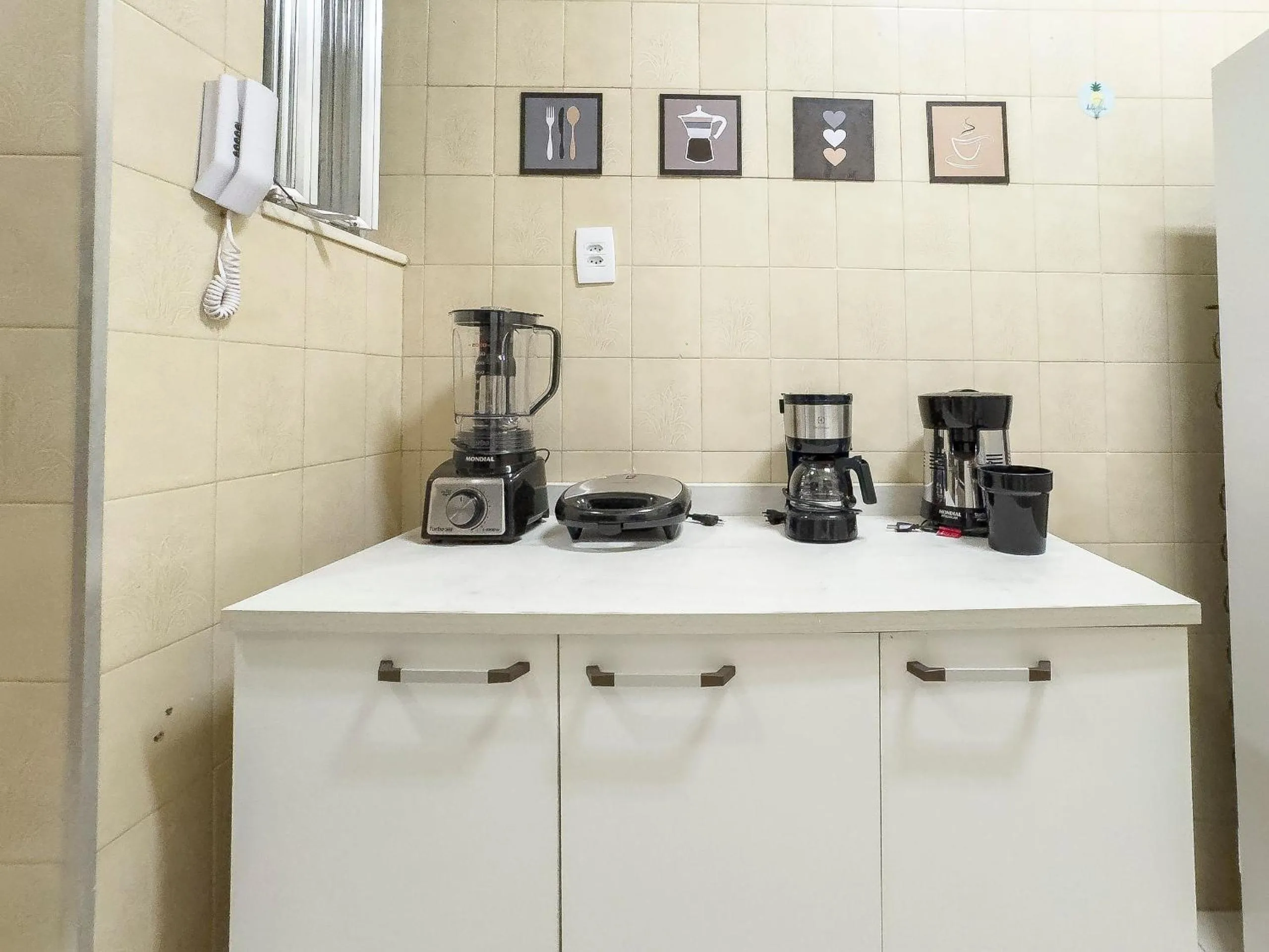 Kitchen or kitchenette in Localização Perfeita: 1Qto, 3min Orla