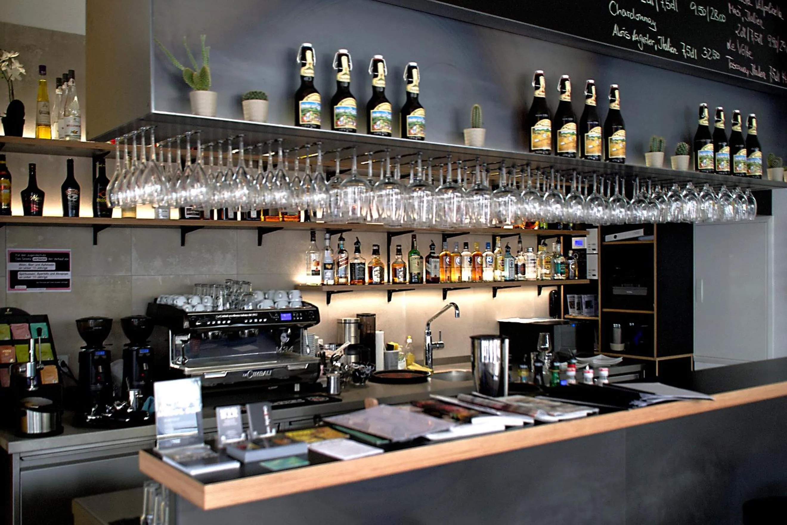 Lounge or bar in Hotel SiX