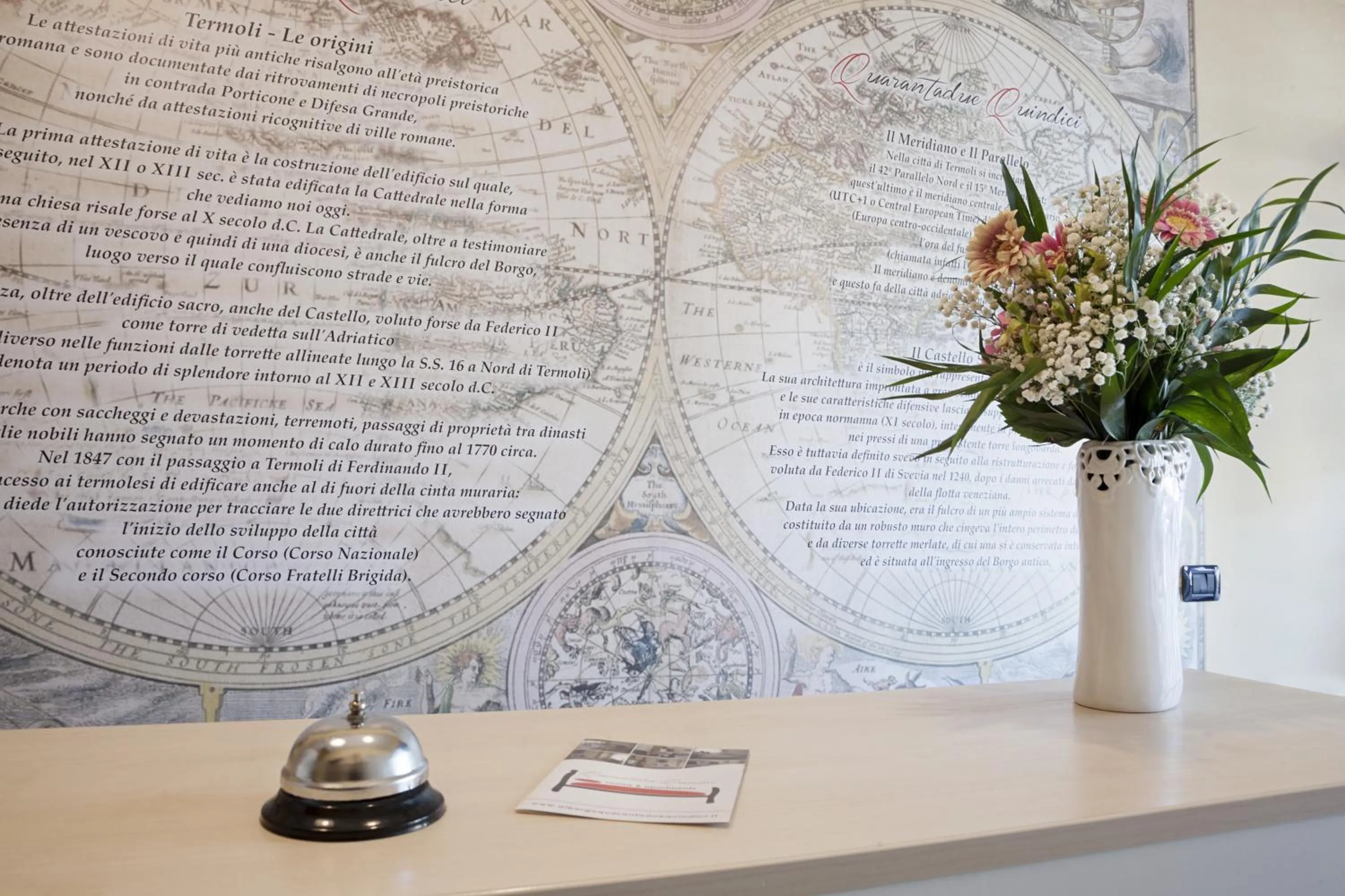 Decorative detail in Quarantadue Quindici