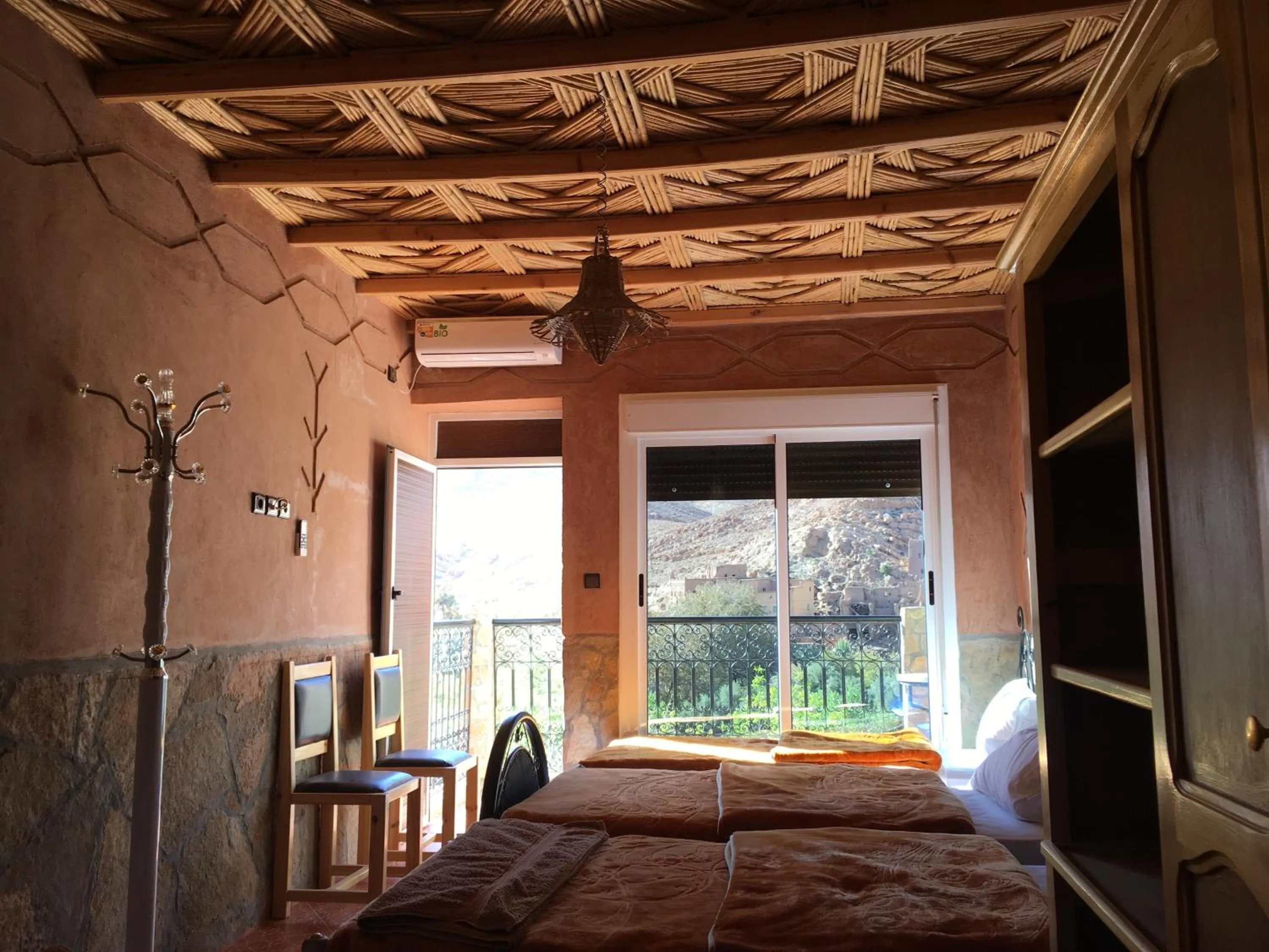 Bedroom, Bed in La Petite Gorge, Hôtel & Restaurant Todra Gorge