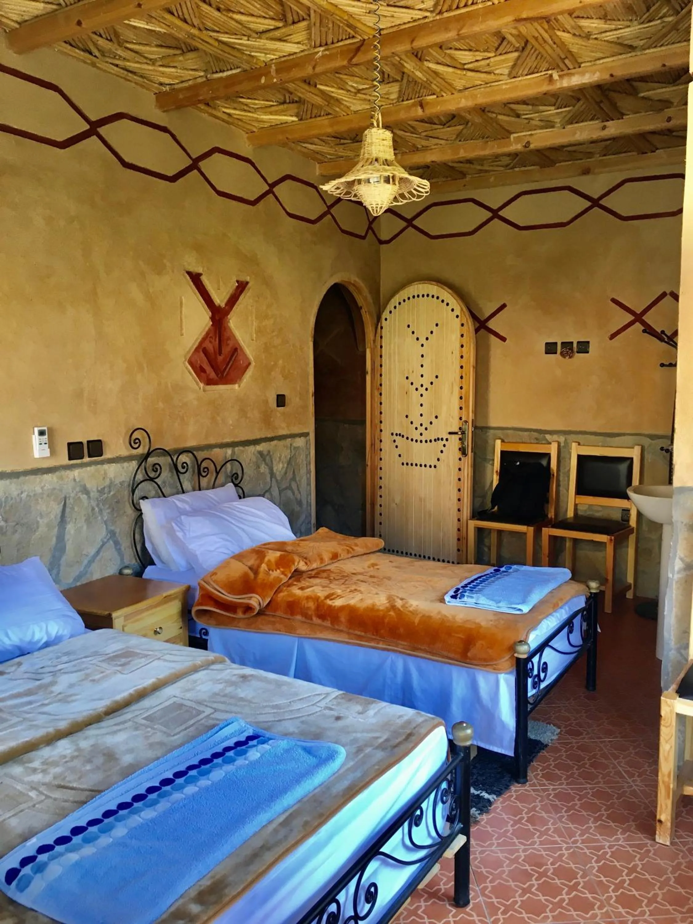 Bedroom, Bed in La Petite Gorge, Hôtel & Restaurant Todra Gorge