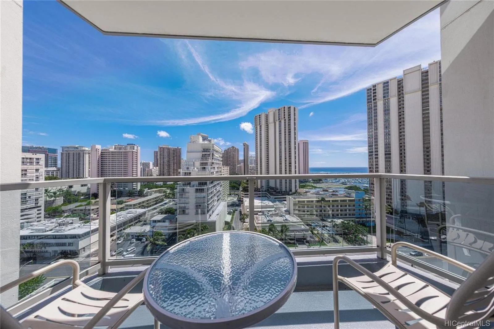 Ala Moana Hotel _ Ocean view with balcony