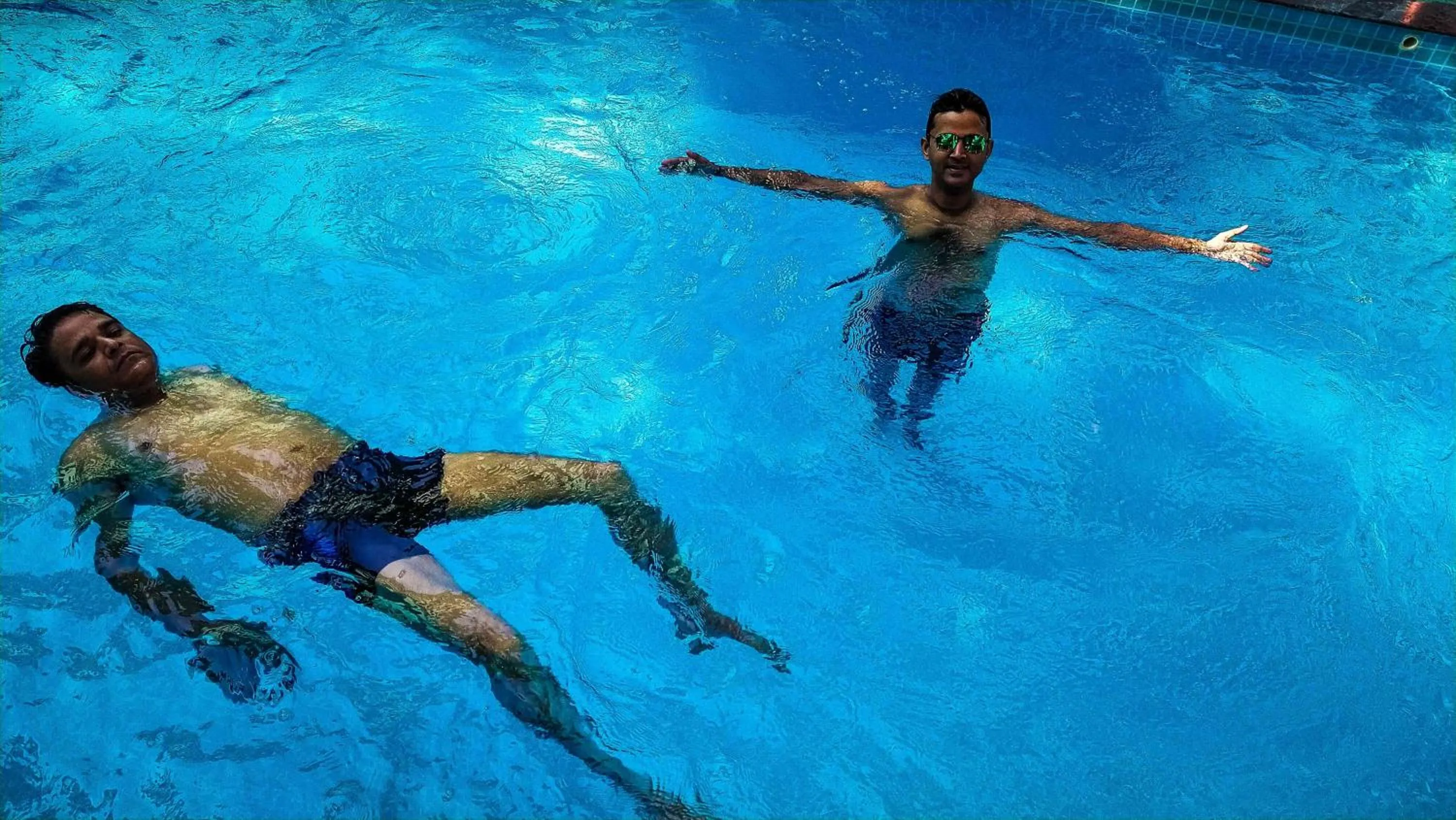 Swimming pool in 36 Yard Beach Cottages