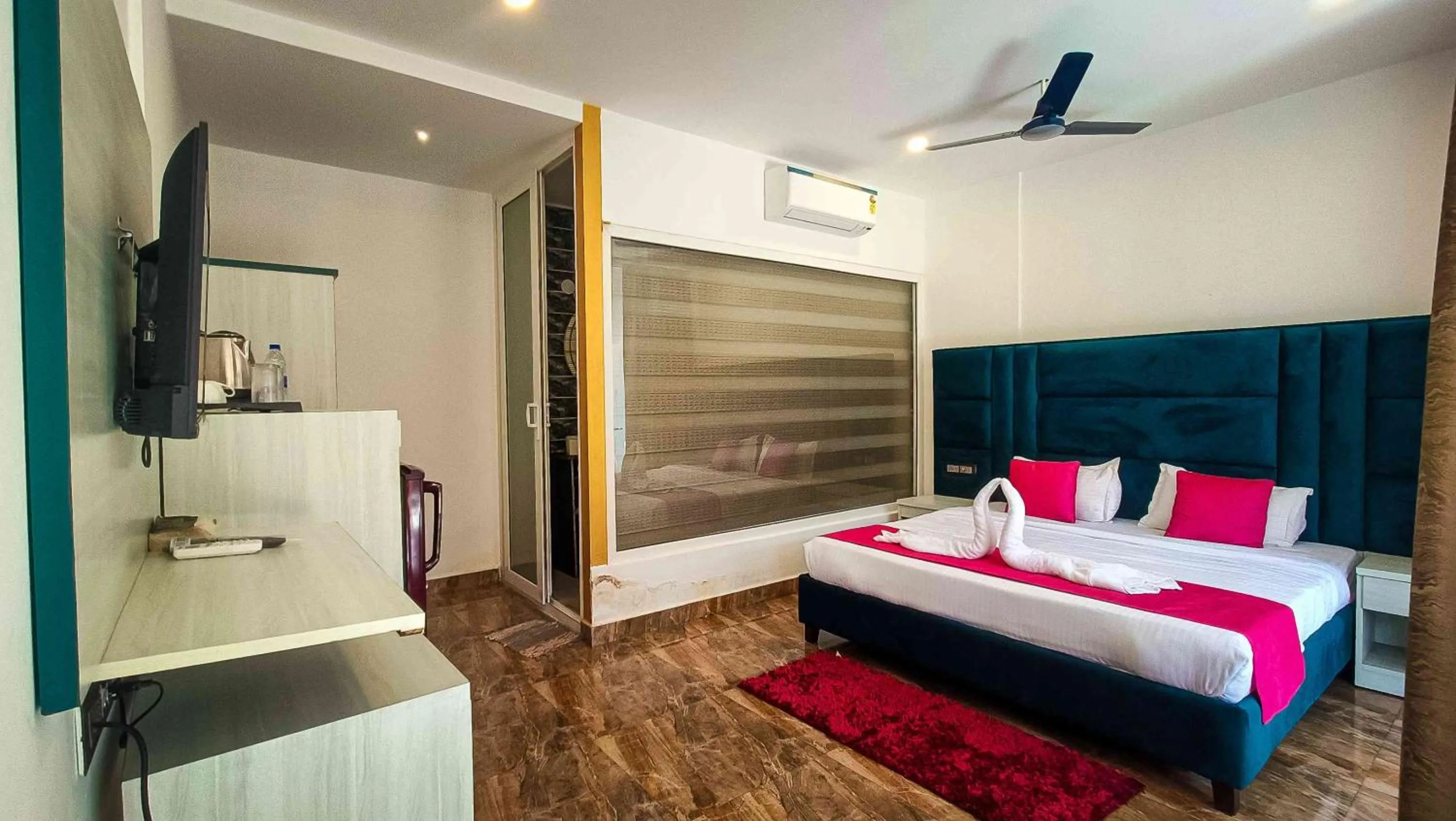 Bed in 36 Yard Beach Cottages