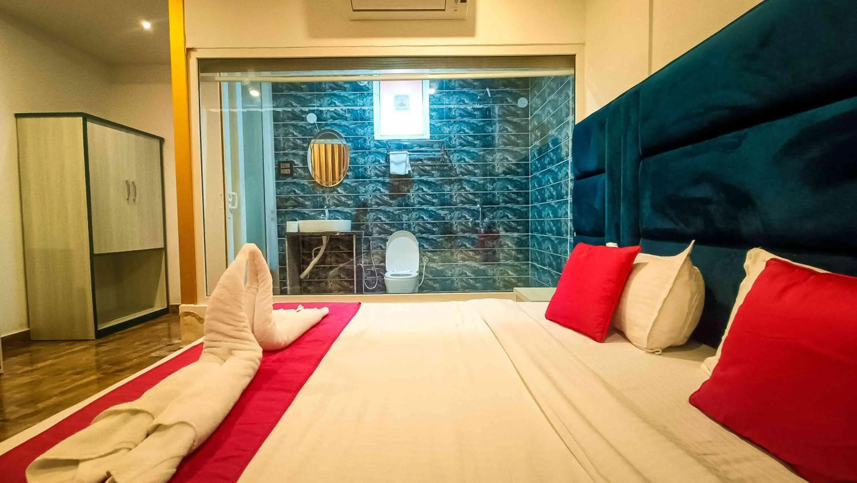 Bed in 36 Yard Beach Cottages