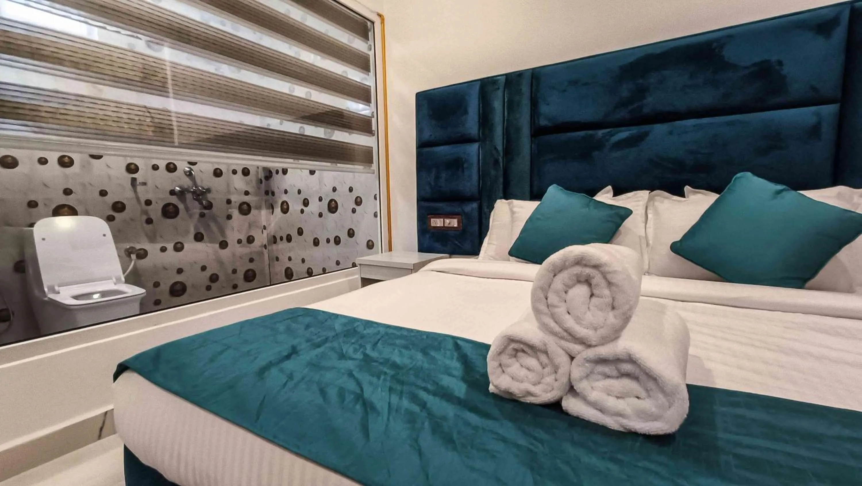 Bed in 36 Yard Beach Cottages