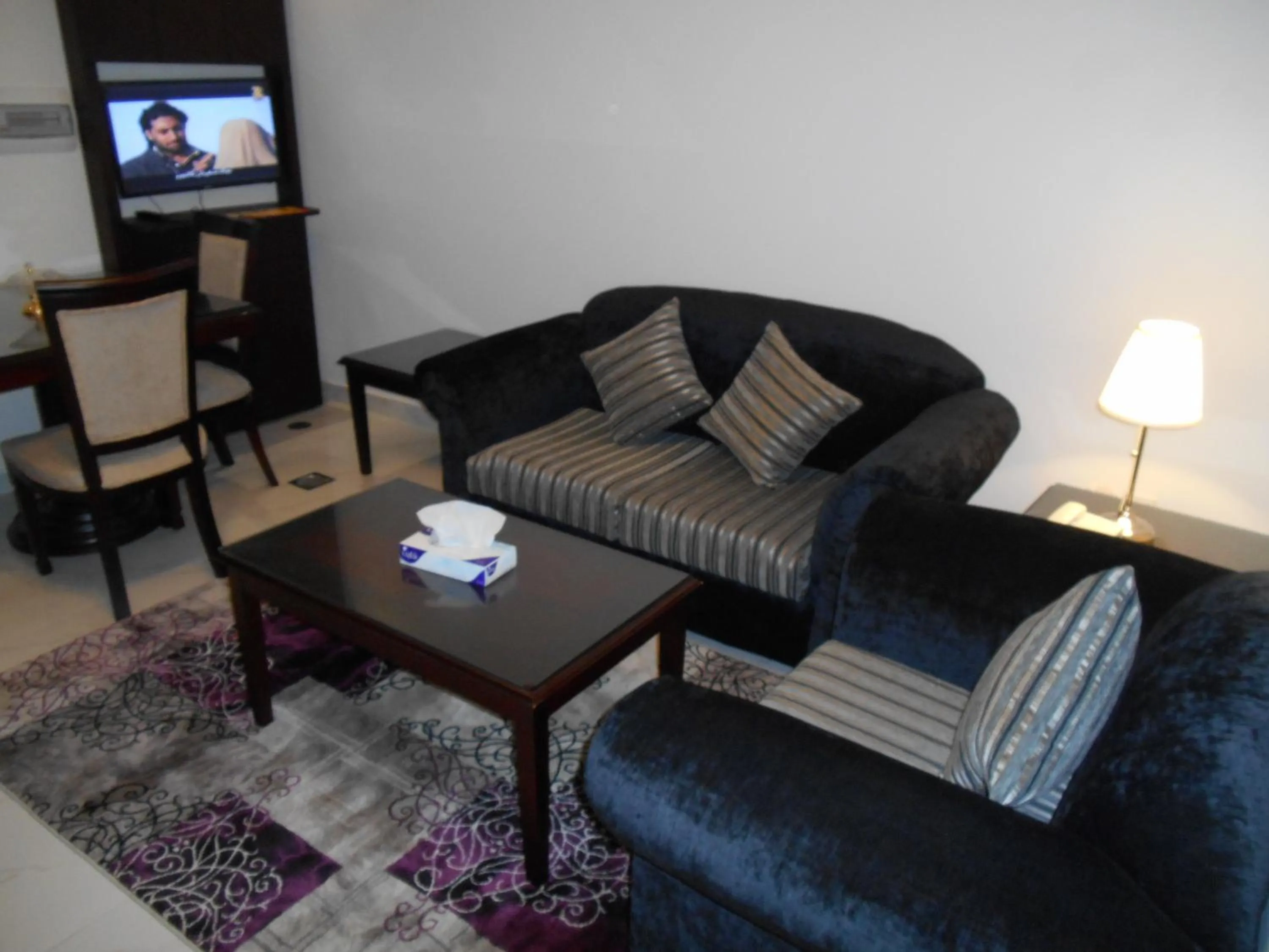 Living room in جلنار الشرق للشقق المخدومة