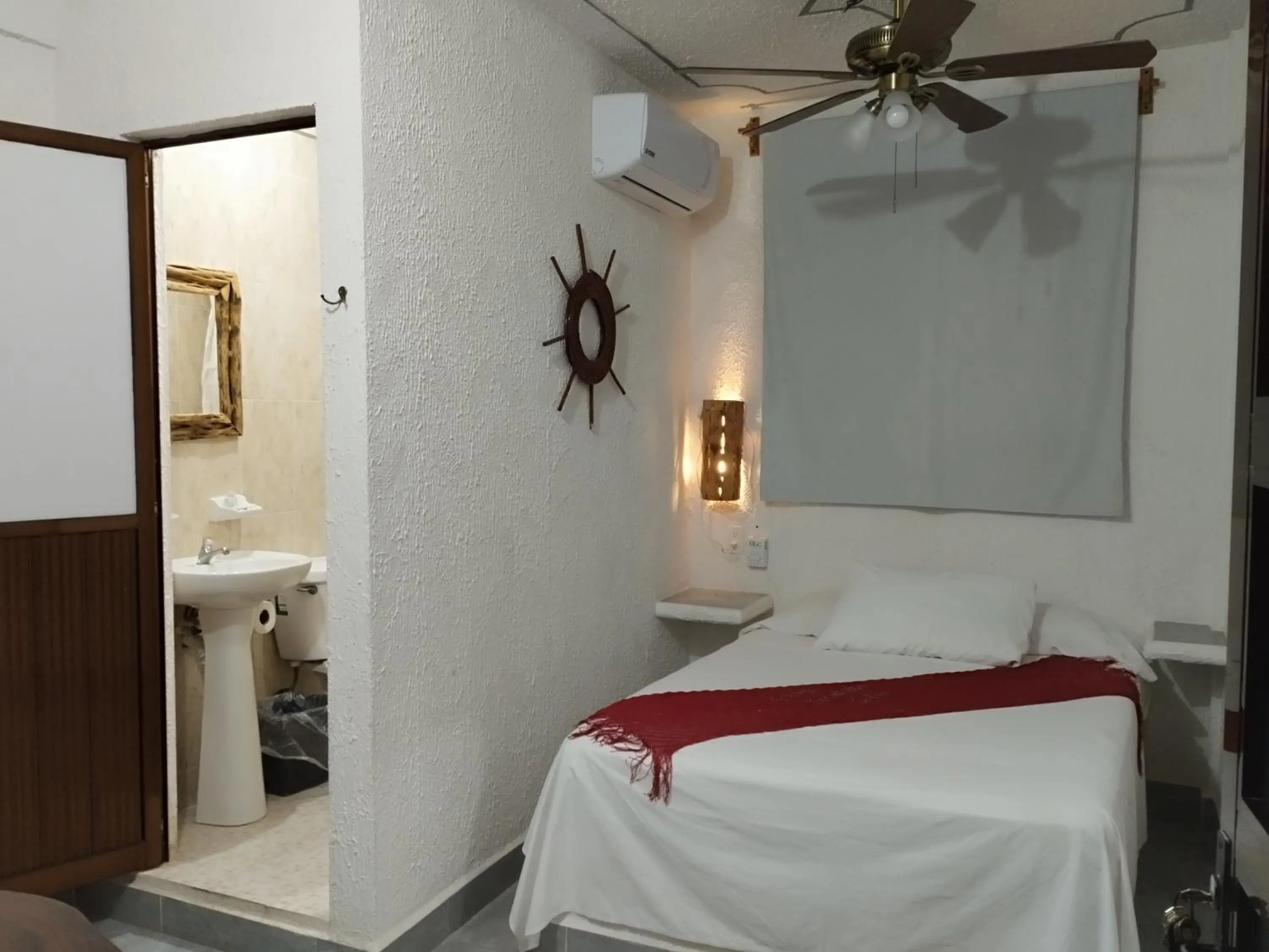 Bed in QUINTA DIAMANTE villas&hotel