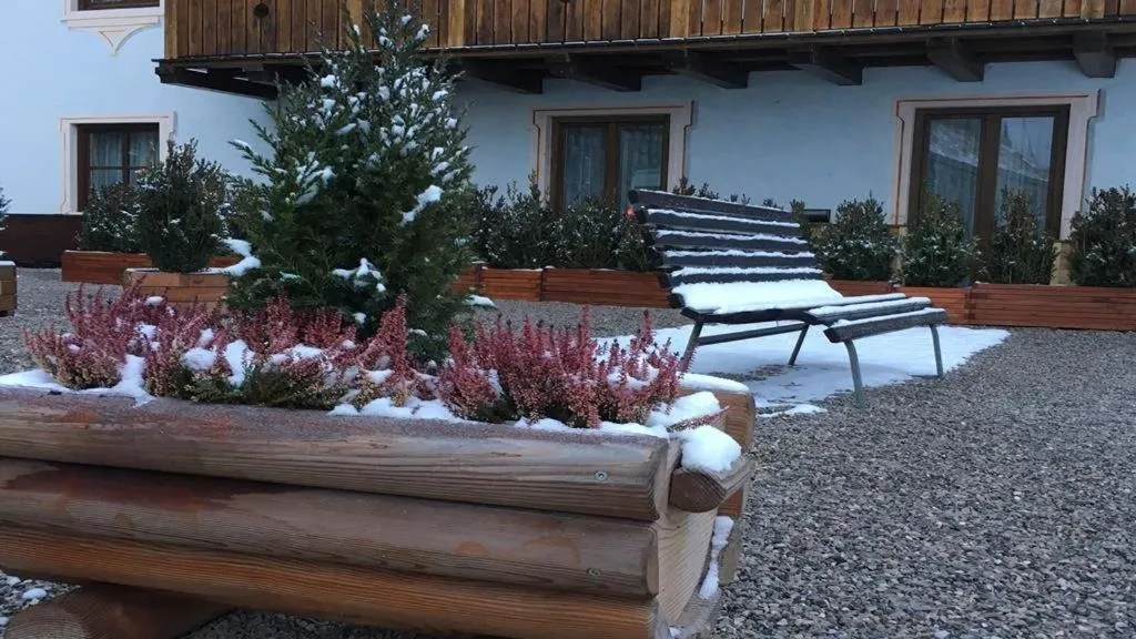 Winter in Hotel Perla***