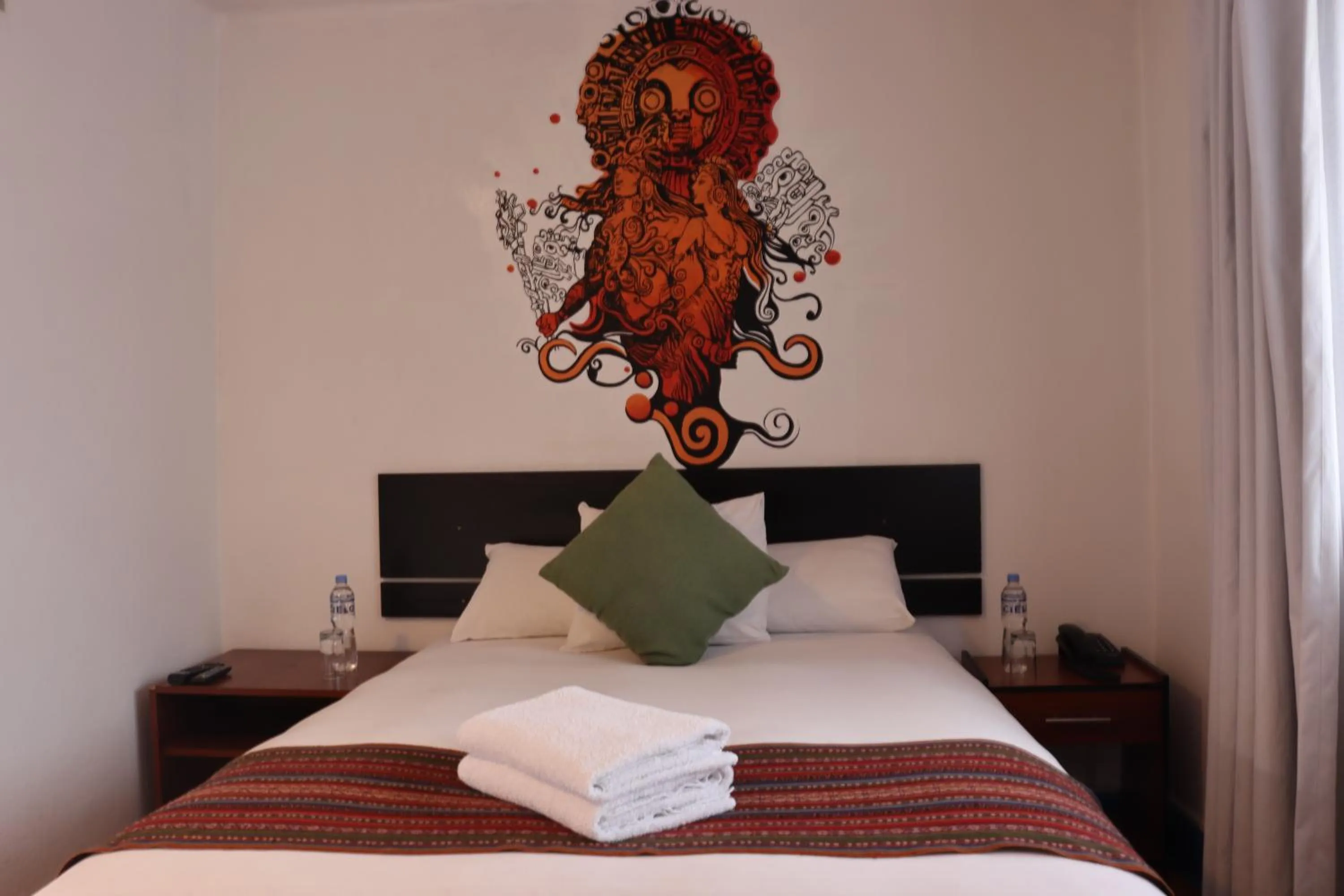 Photo of the whole room in La Casona de Rimacpampa