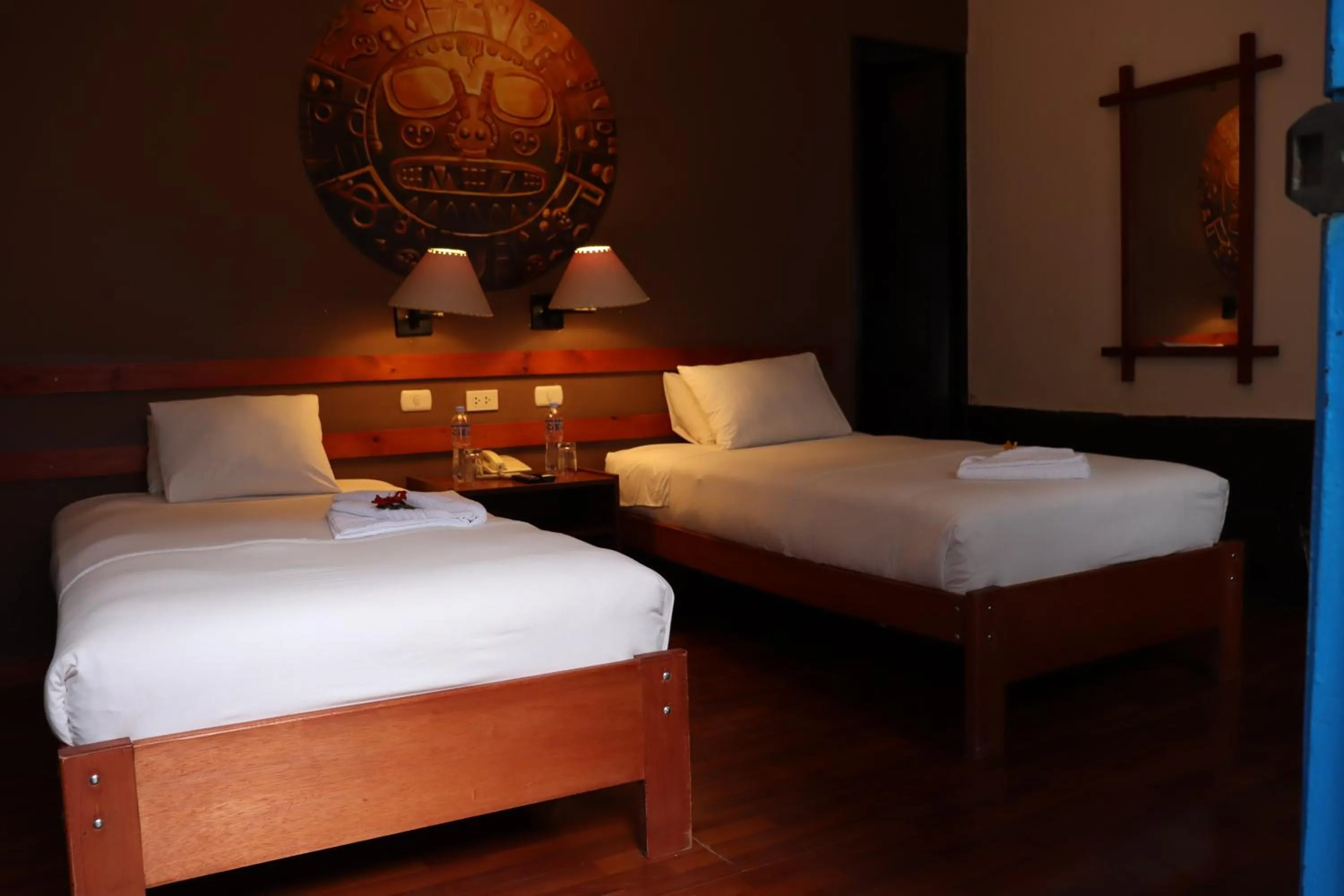 Photo of the whole room in La Casona de Rimacpampa