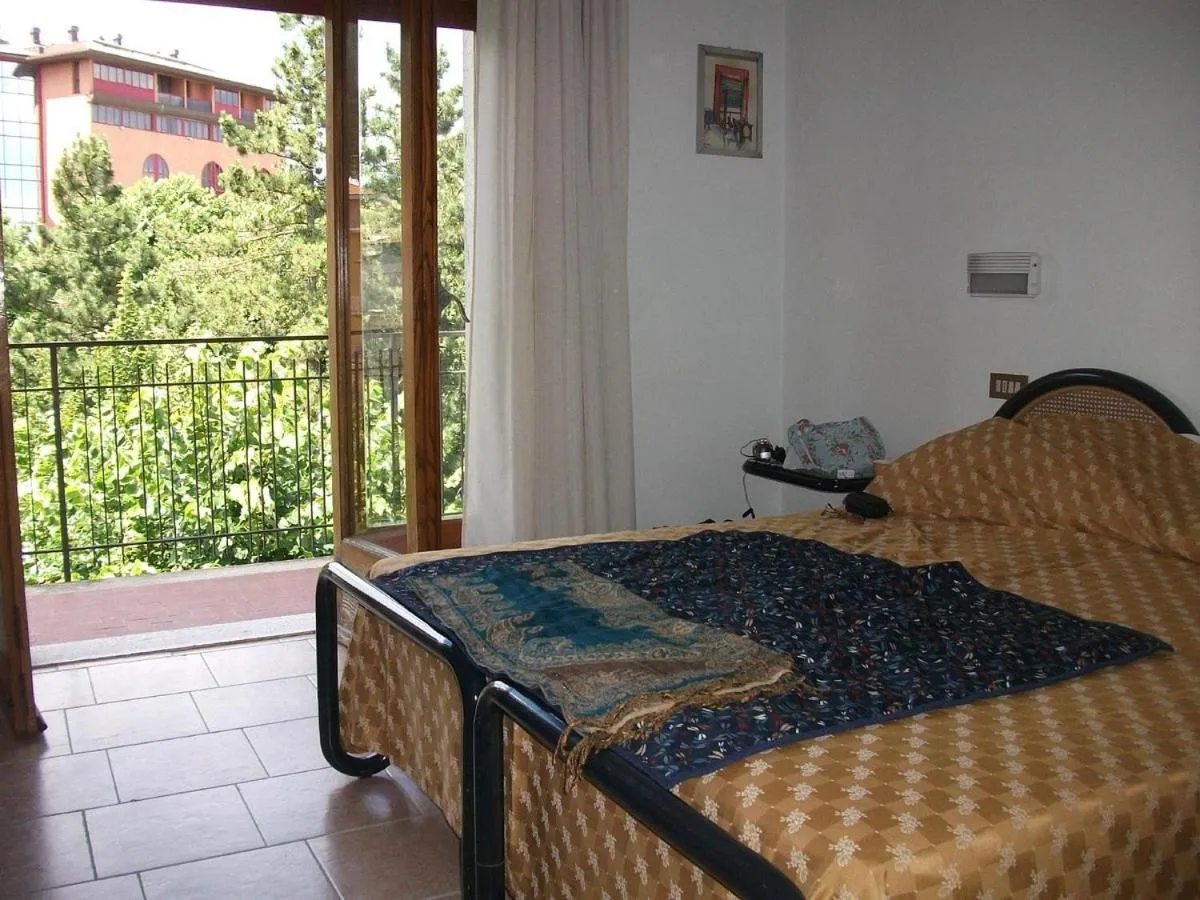 Bedroom, Bed in Hotel Cristallo - Chianciano Terme