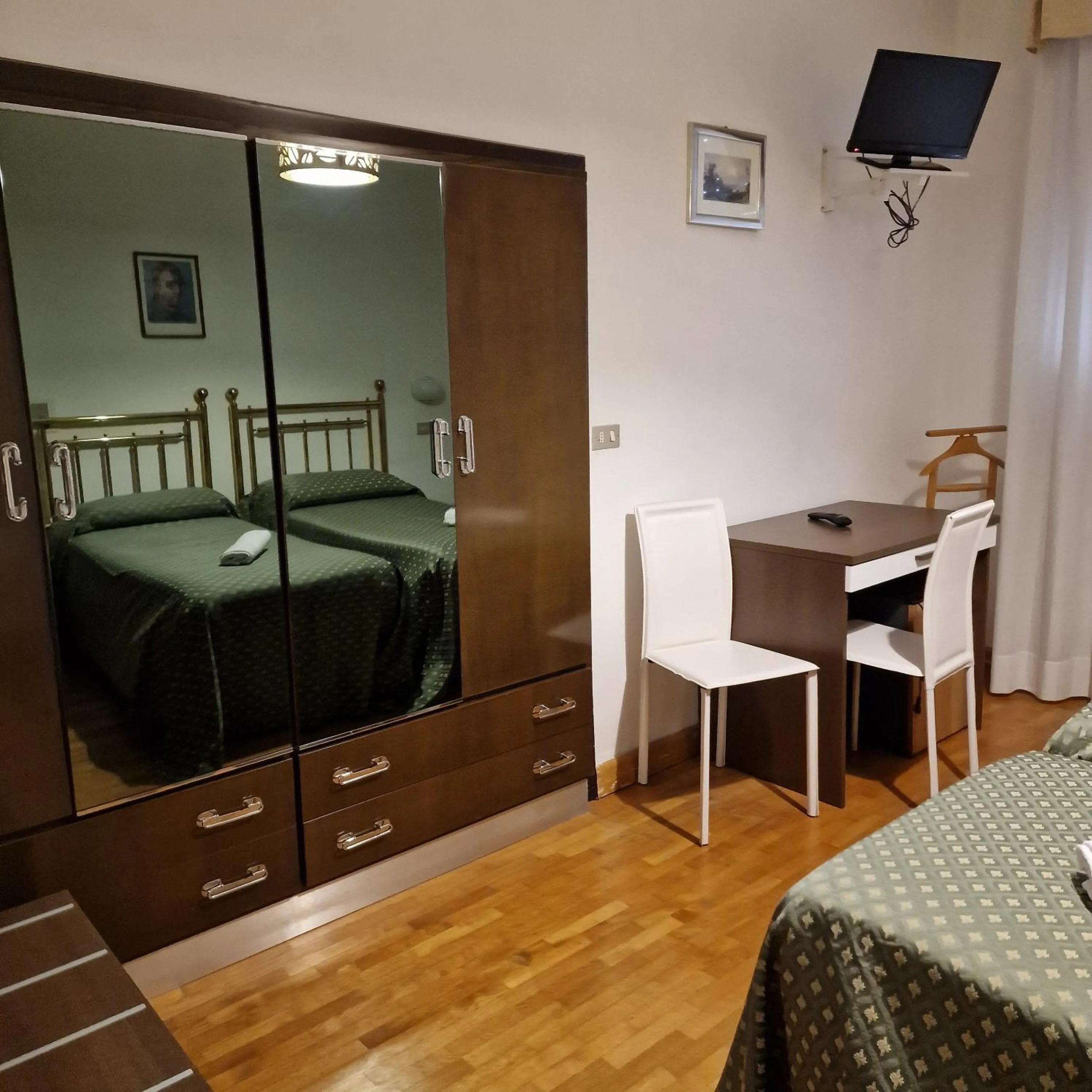 Bed in Hotel Cristallo - Chianciano Terme