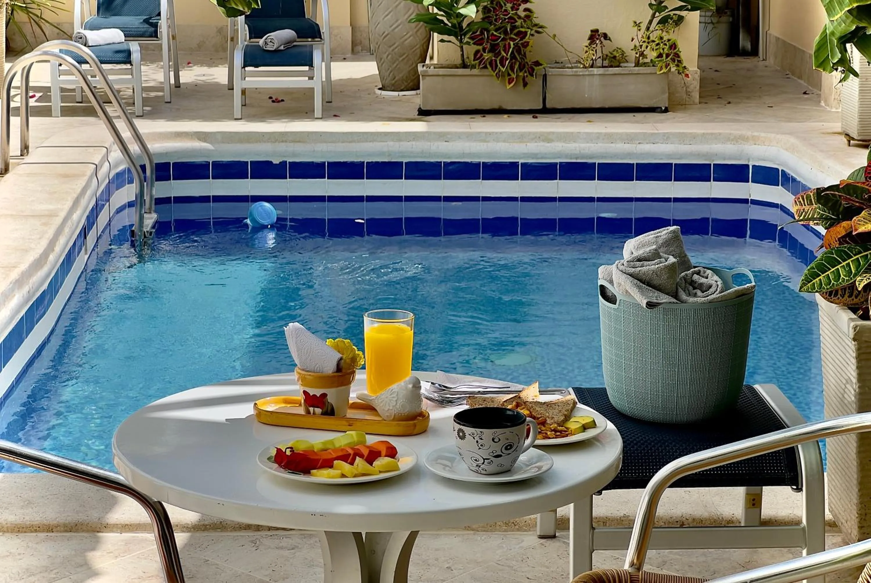 Patio in Charme 64 Hotel Boutique