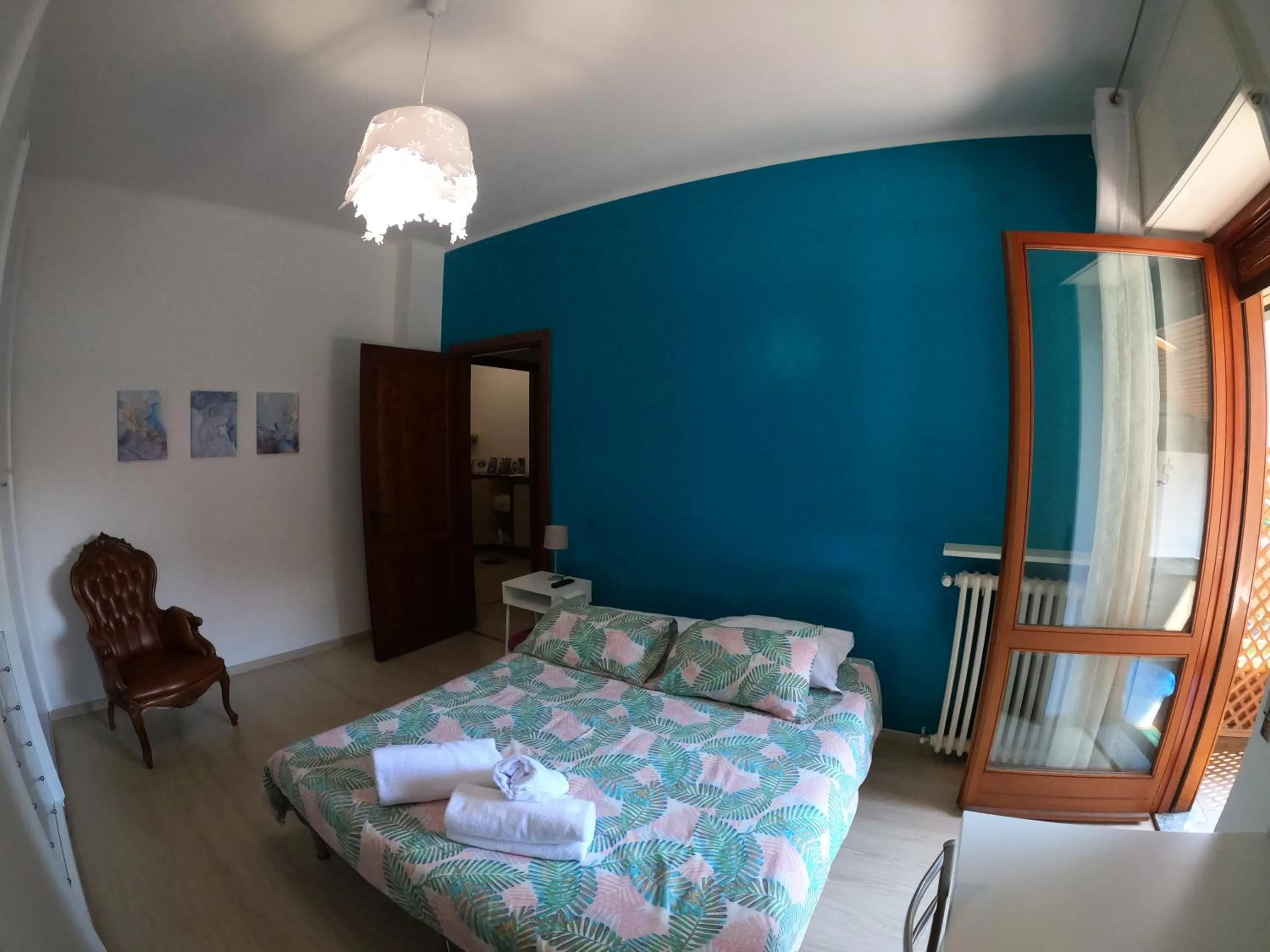 Bedroom, Bed in Bella Vita Guesthouse -parcheggio privato interno