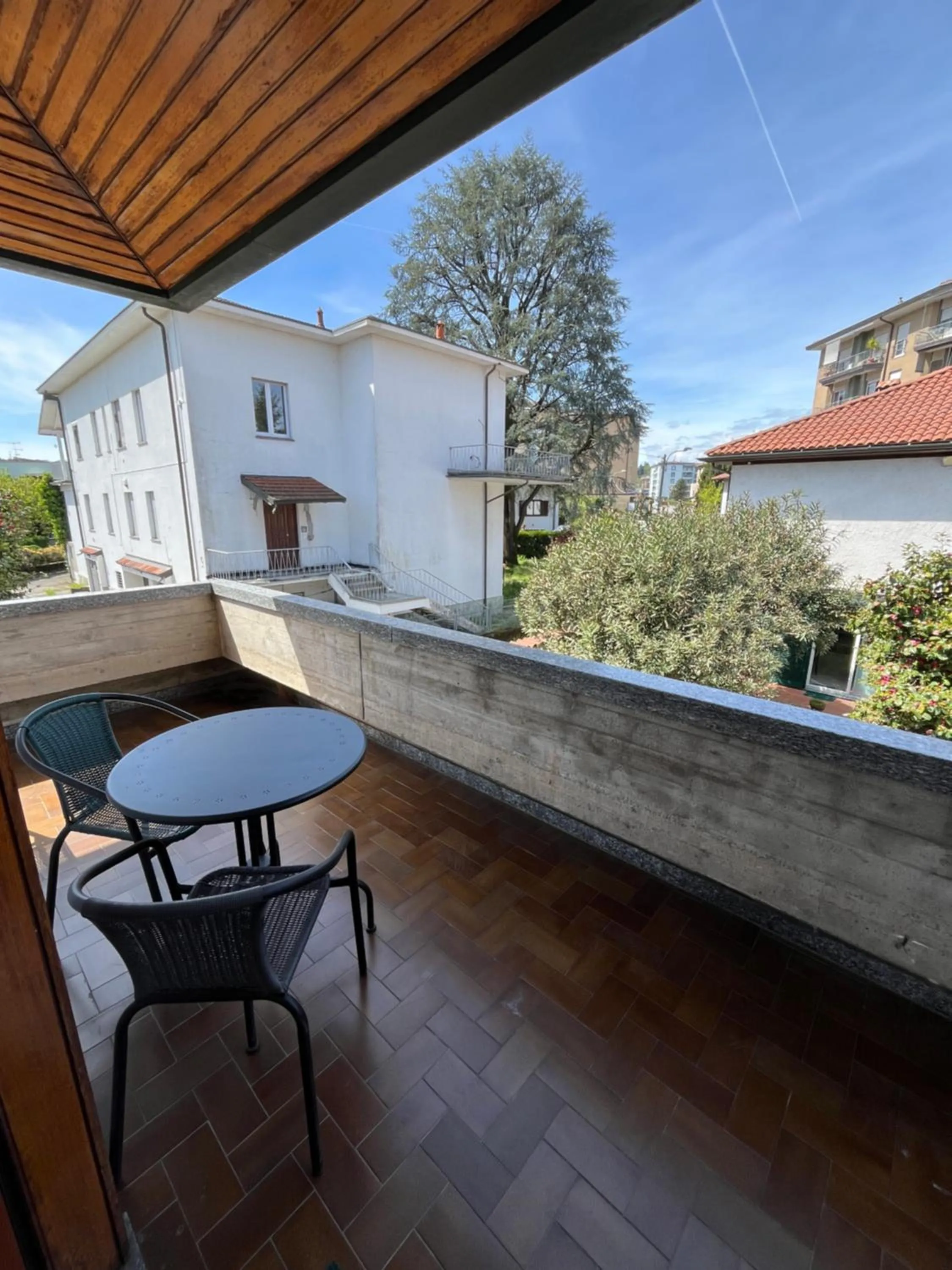 Balcony/Terrace in Bella Vita Guesthouse -parcheggio privato interno