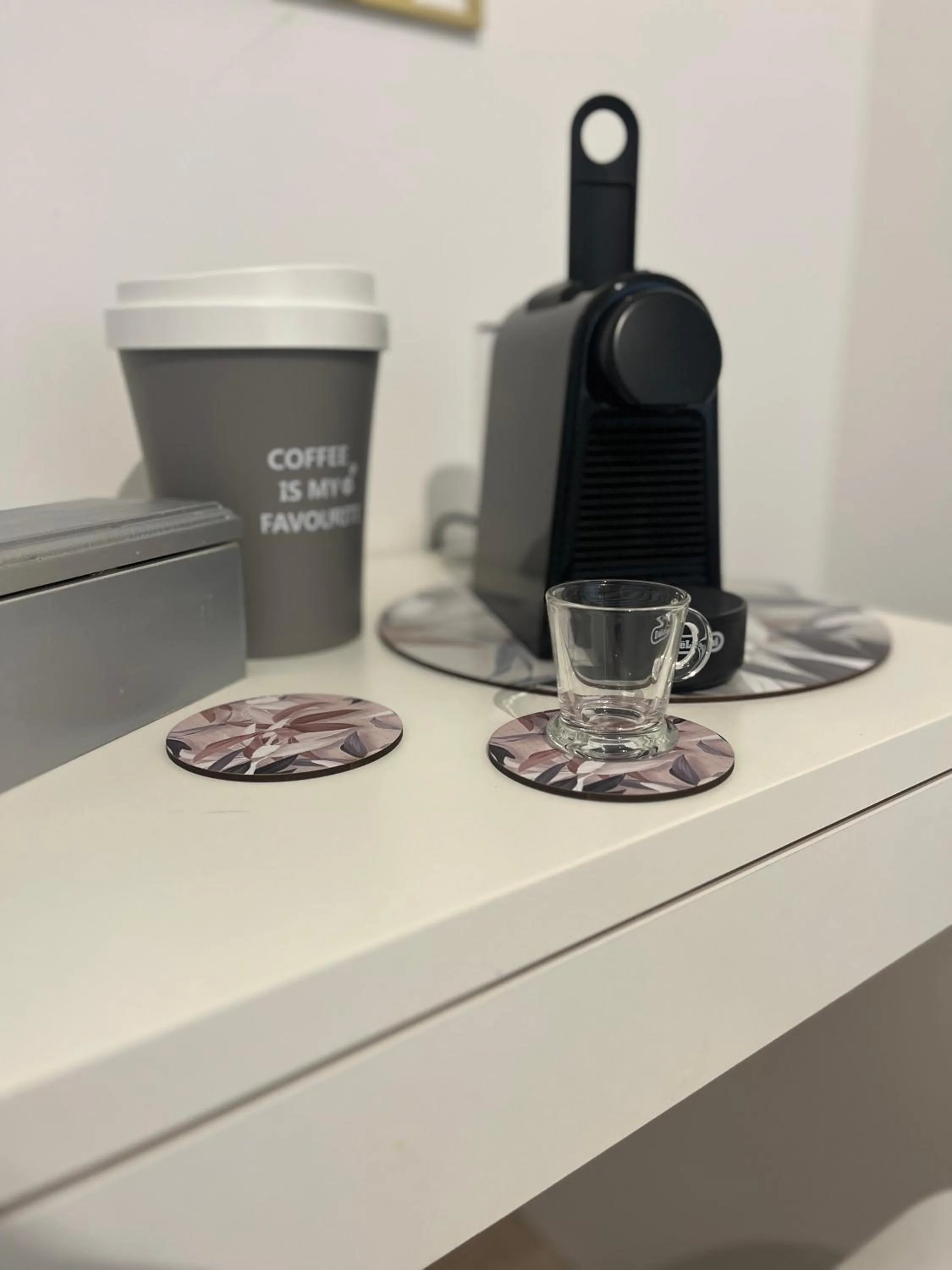 Coffee/tea facilities in Bella Vita Guesthouse -parcheggio privato interno