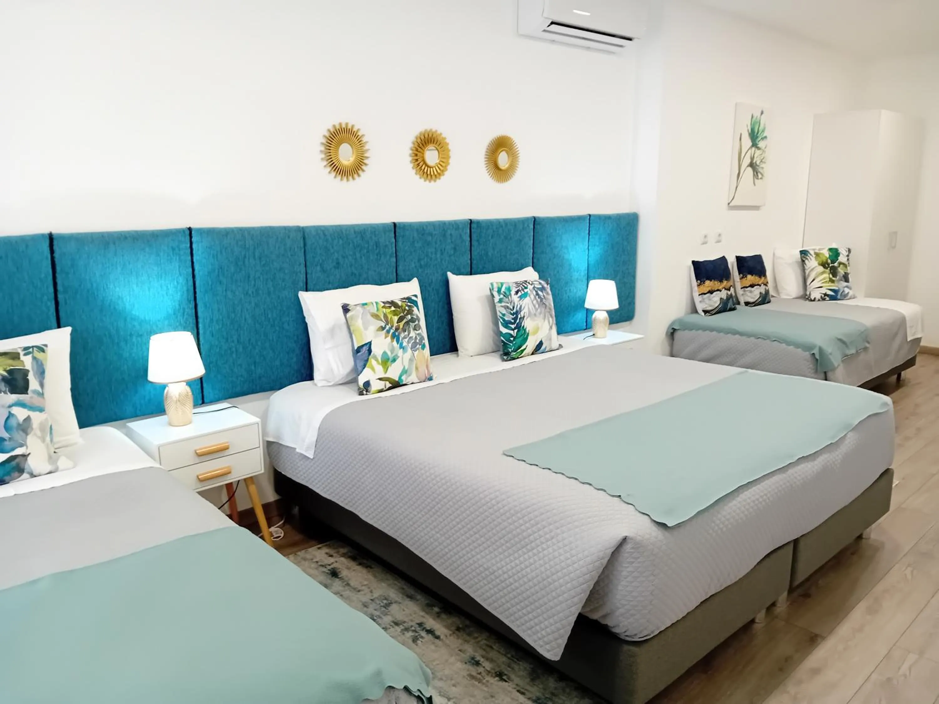 Bed in Garden House Fundão