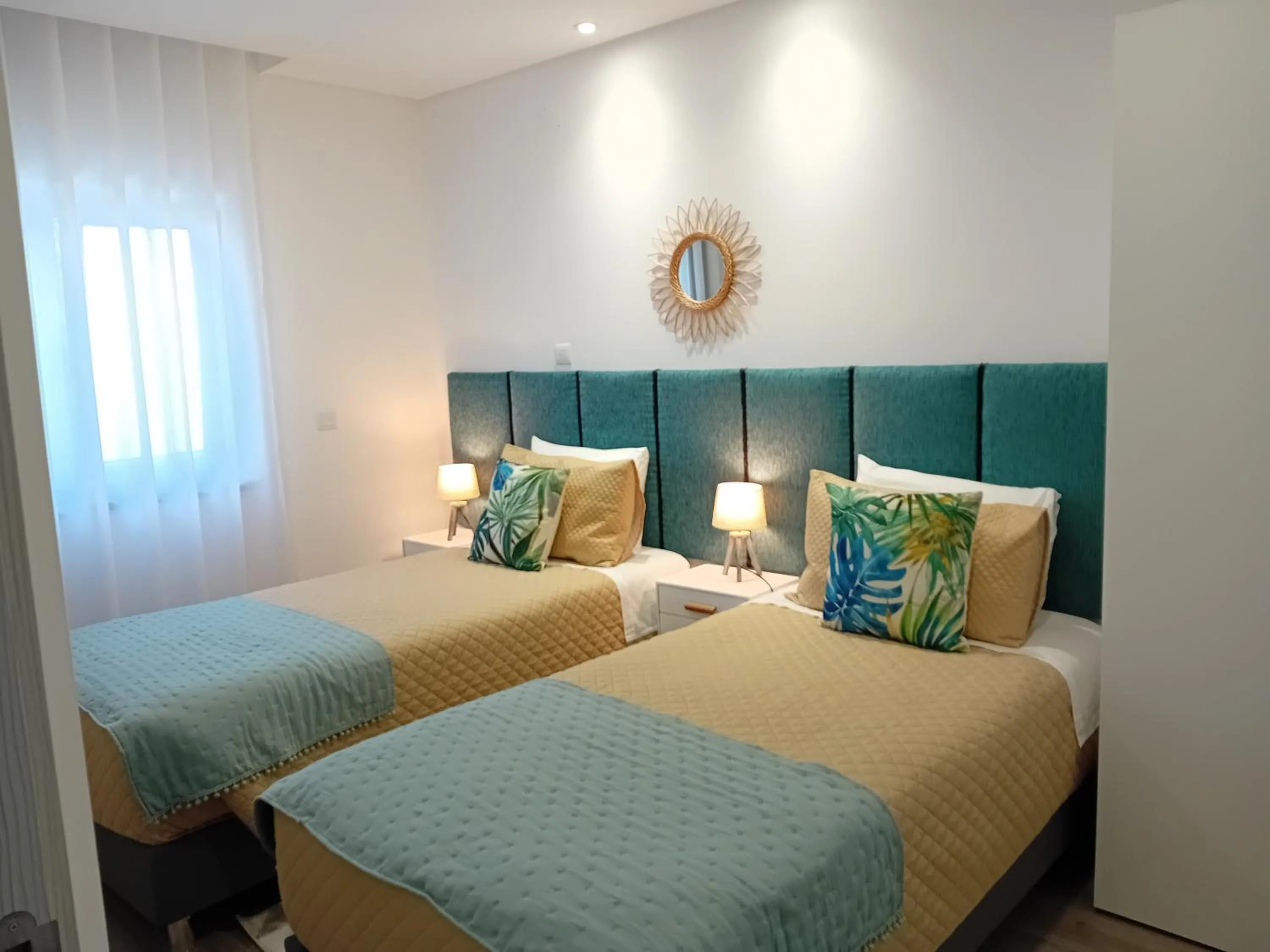 Bed in Garden House Fundão