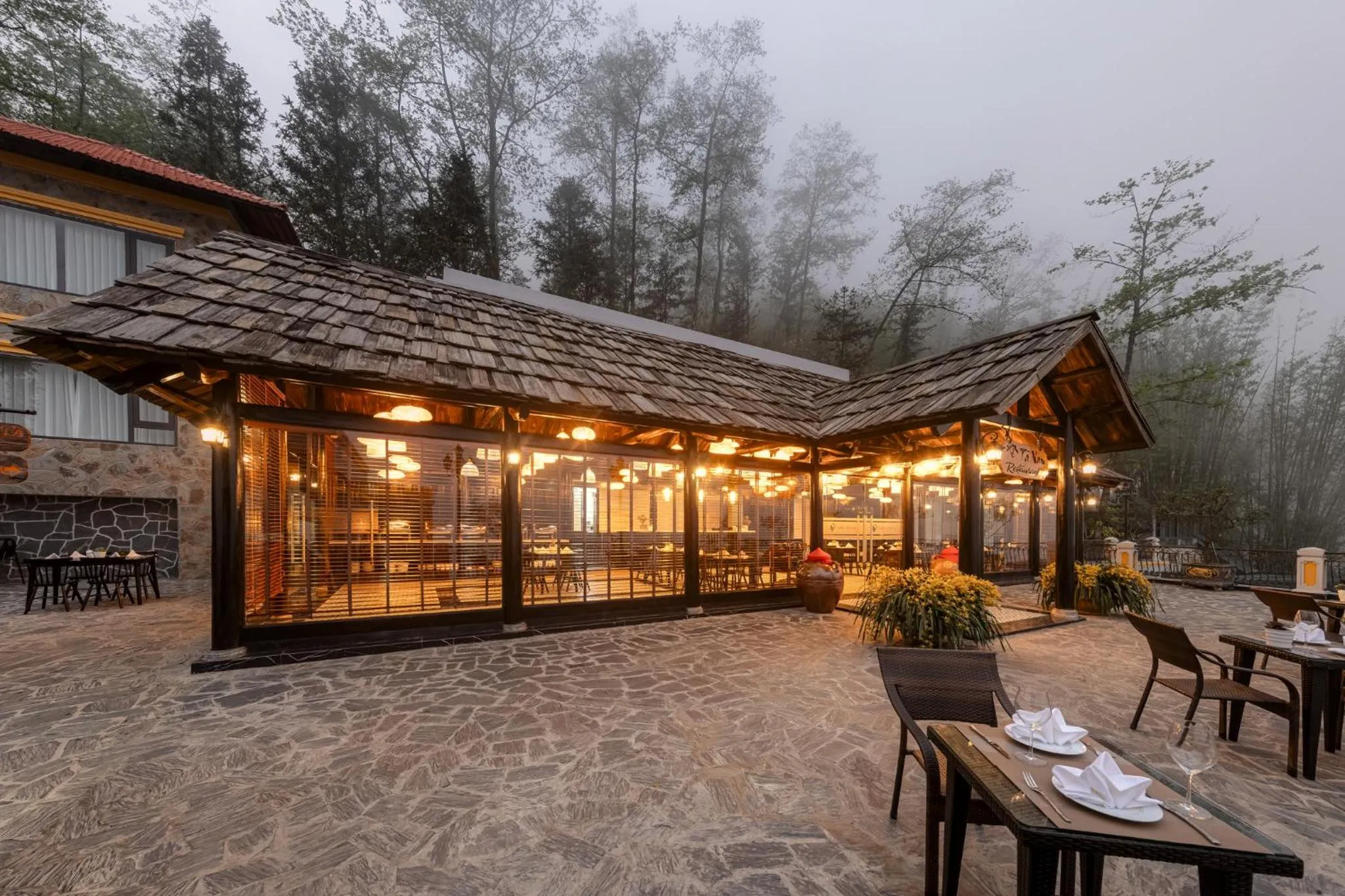 Restaurant/places to eat in Sapa Soleil Hotel