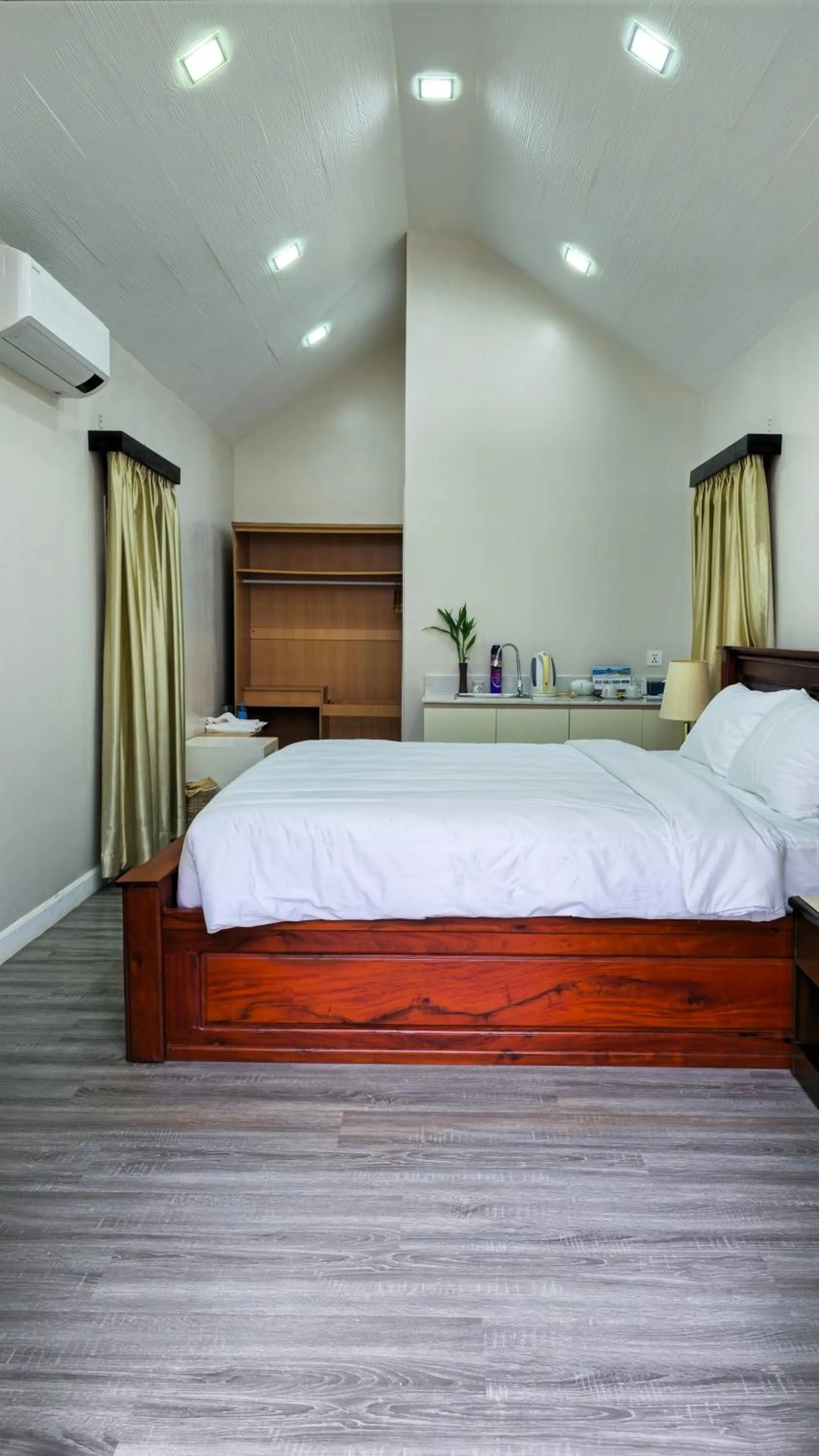 Bedroom, Bed in Dara Express Inn by Angkor Green Gardens