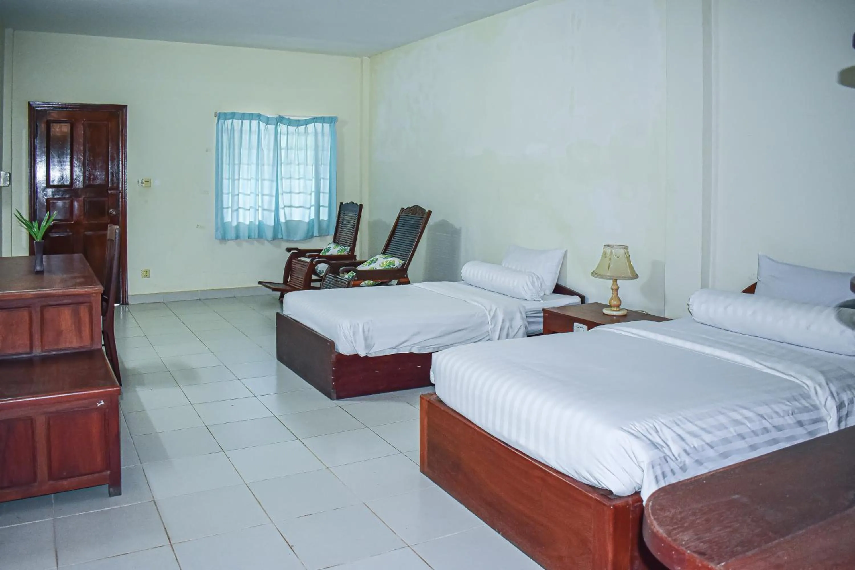 Bed in Dara Express Inn by Angkor Green Gardens