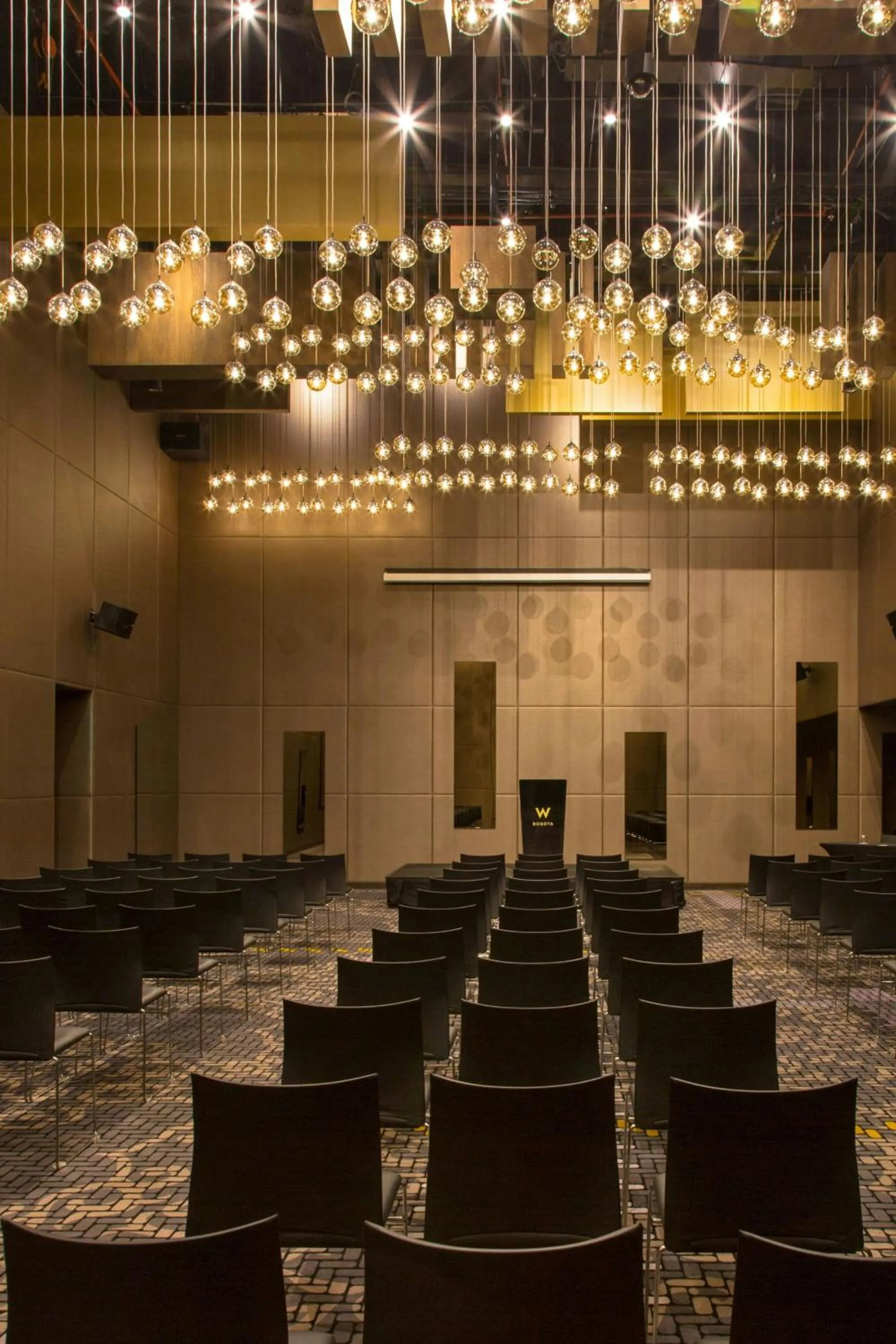 Meeting/conference room in W Bogota