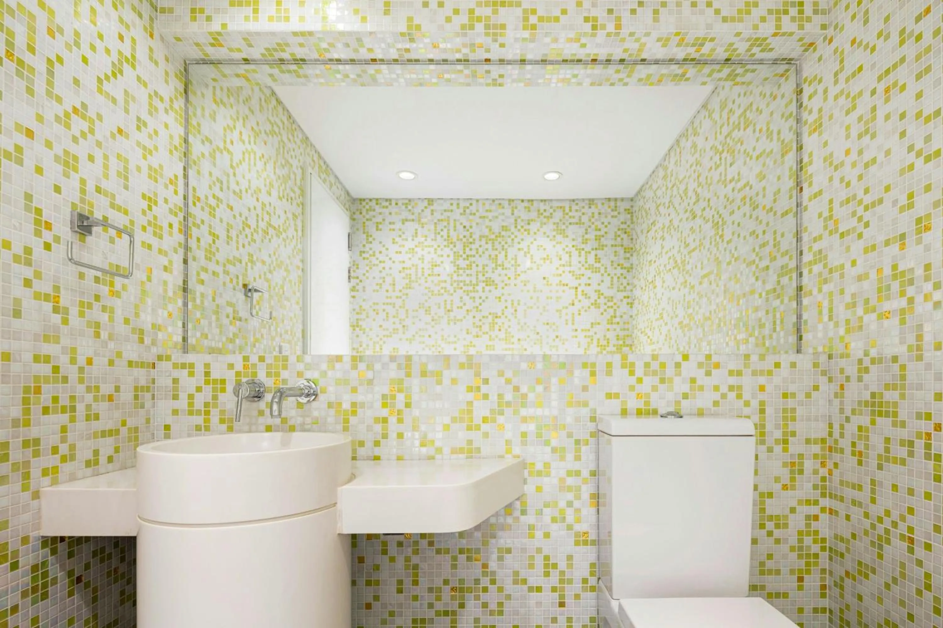 Bathroom in W Bogota