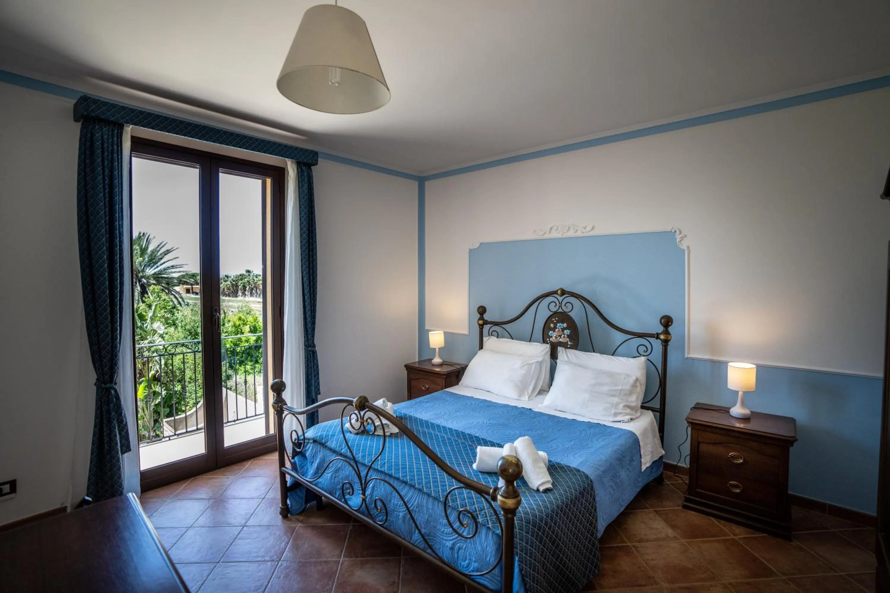 Bedroom, Bed in - Vista Egadi -
