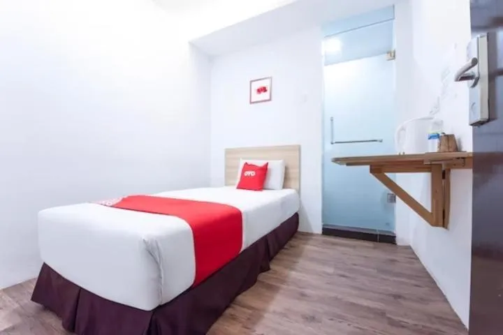 Bed in NORTH CITY HOTEL