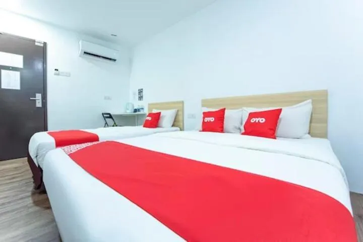 Bed in NORTH CITY HOTEL