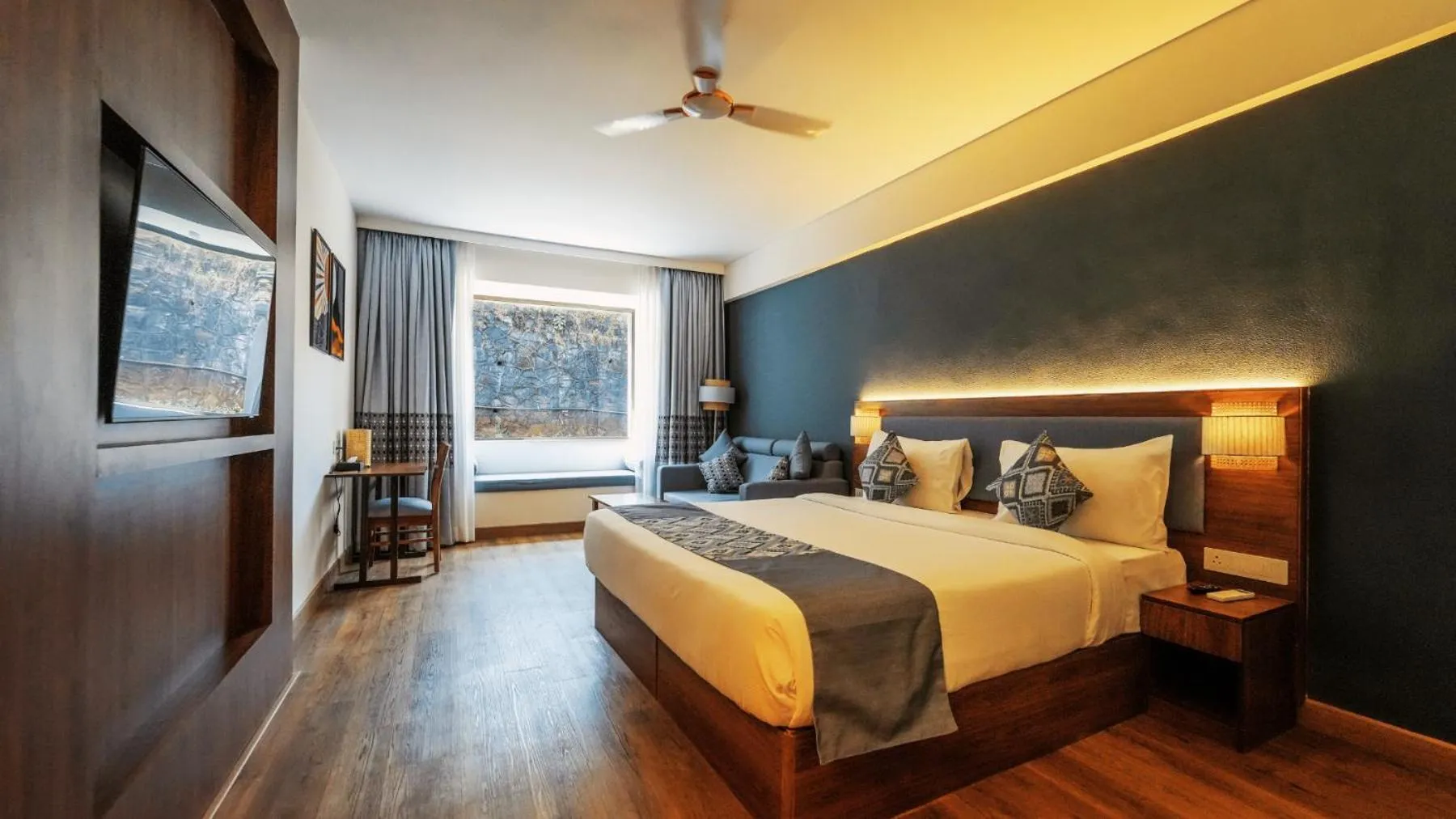 Bedroom, Bed in Ikshana Resort and Spa, Khandala