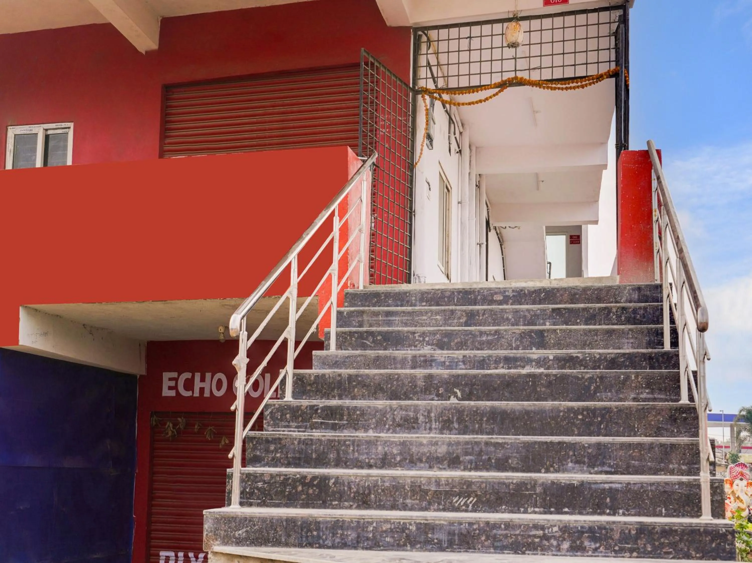 Facade/entrance in Hotel O Stay Happy