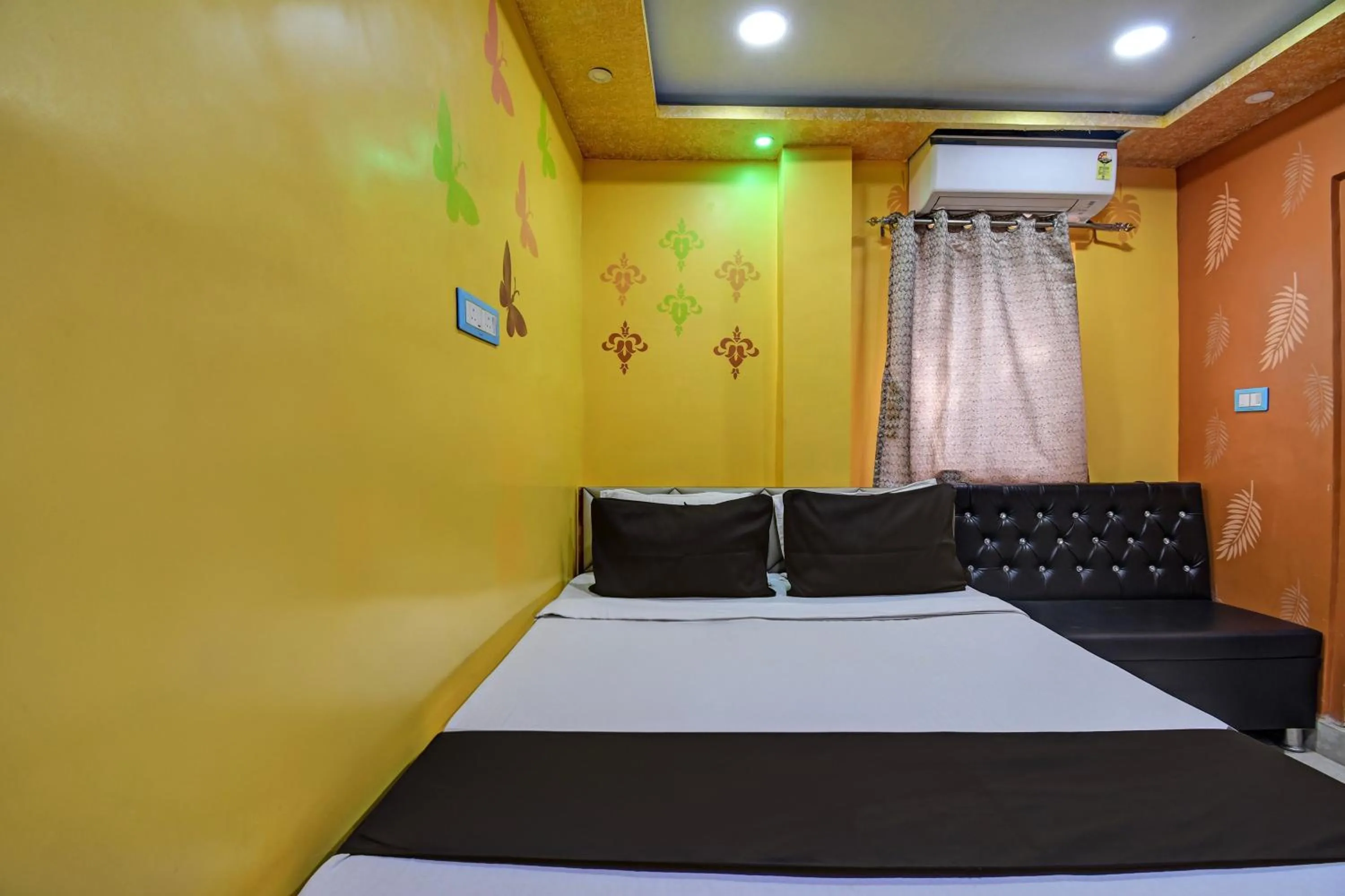 Facade/entrance in Hotel O Star View