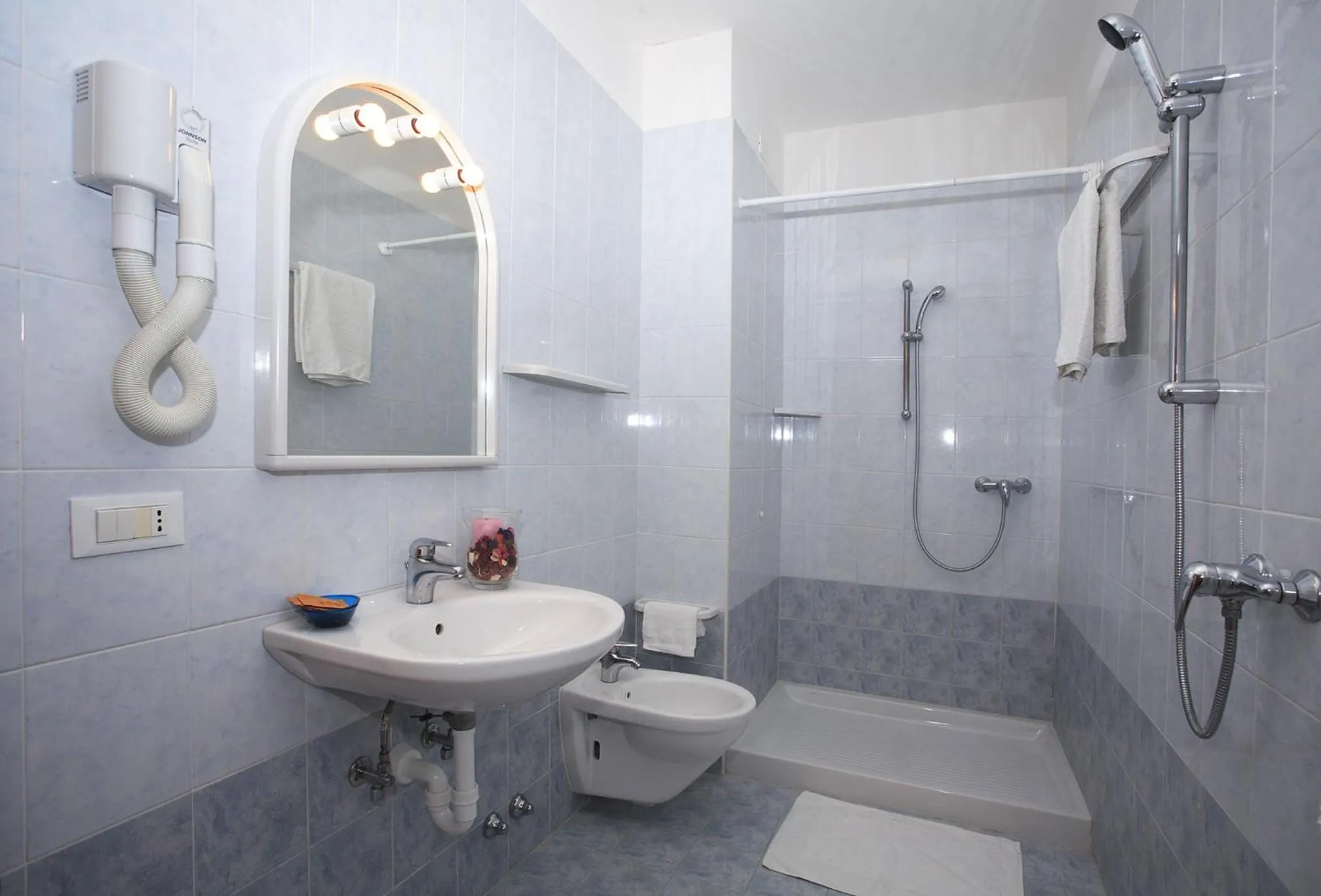 Bathroom in Hotel Aspe