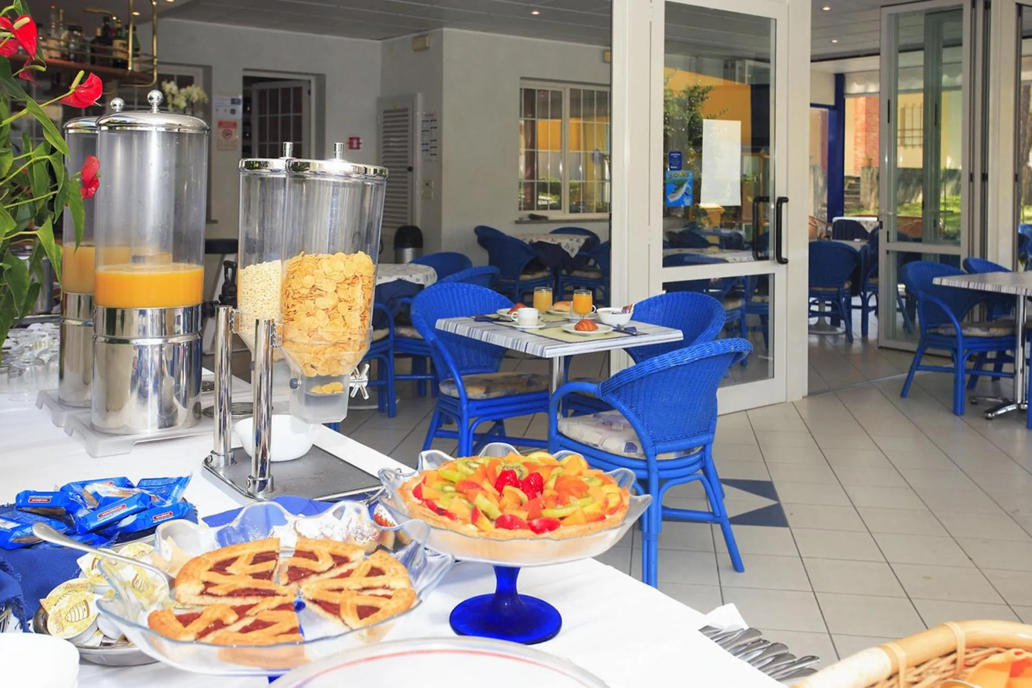 Restaurant/places to eat in Hotel Aspe