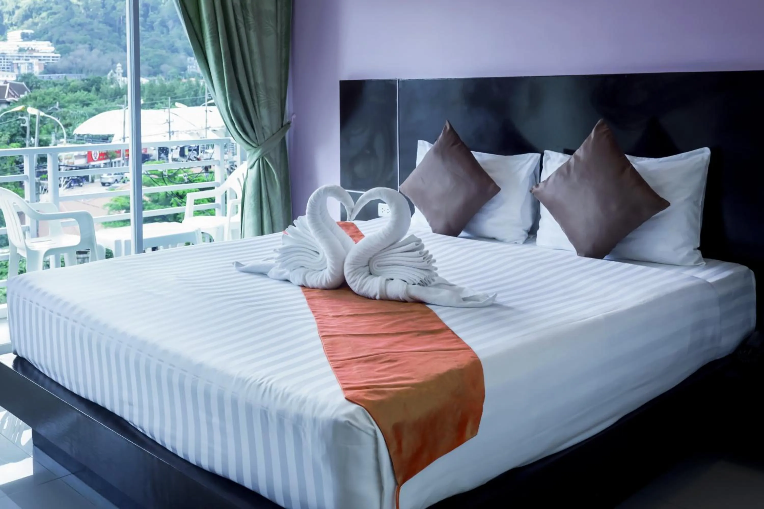 Bedroom, Bed in Zephyr Grand Hotel