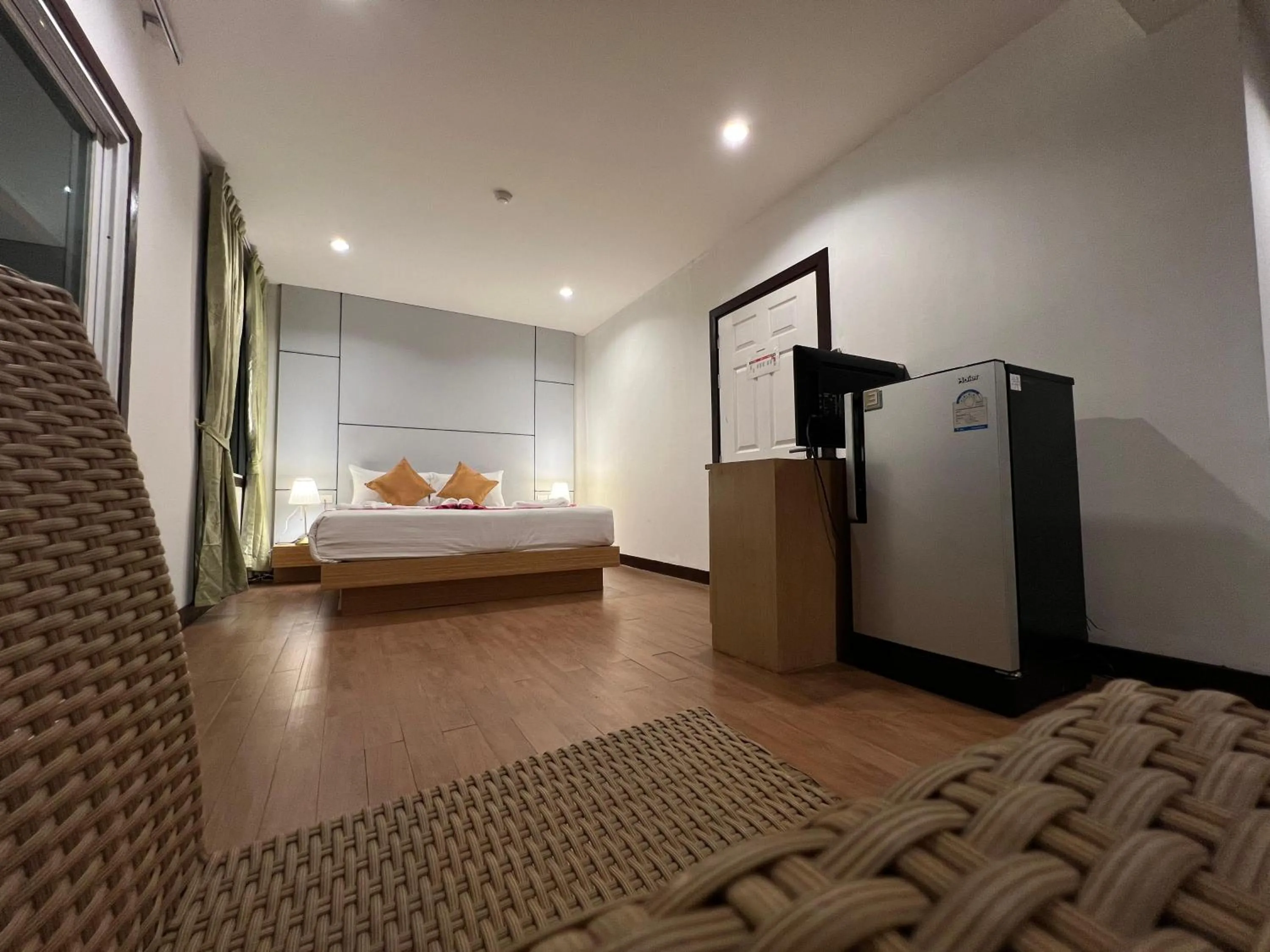 Photo of the whole room, Bed in Zephyr Grand Hotel