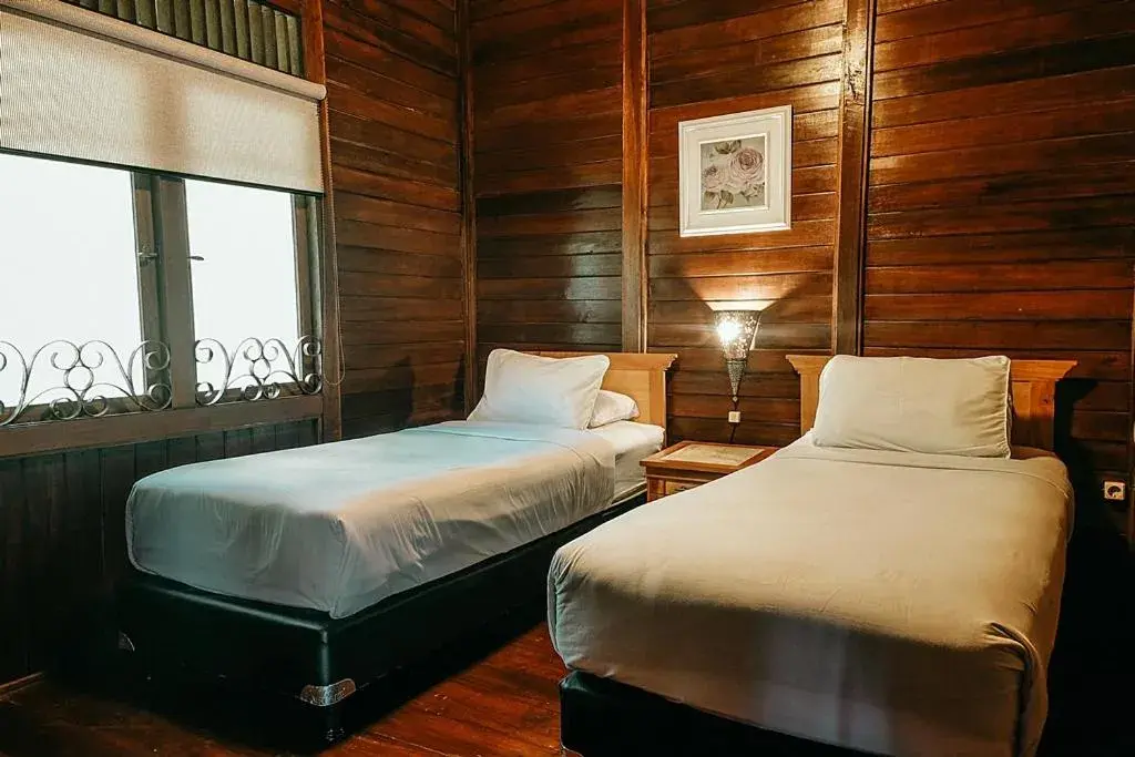Deluxe Double or Twin Room in Kastuba Resort Deluxe Double or Twin Room in Kastuba Resort