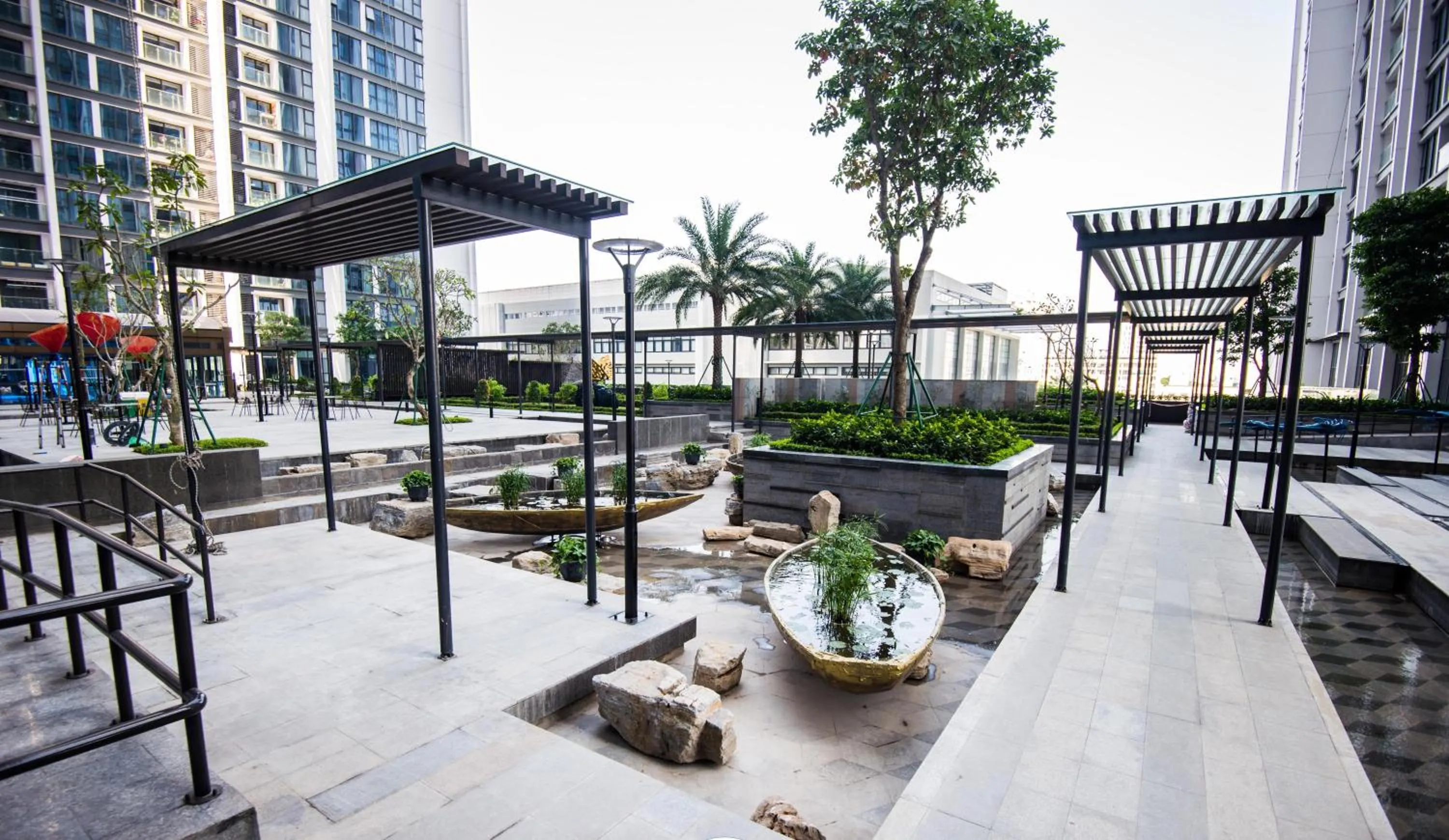 Garden in Vinhomes Metropolis Harmony Residence