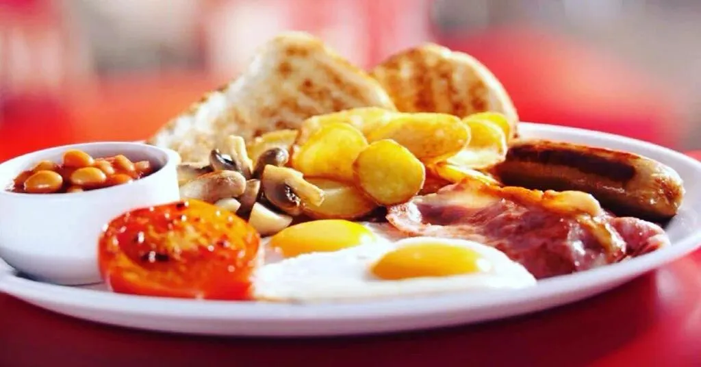 Breakfast in Tropical Enclave Hotel